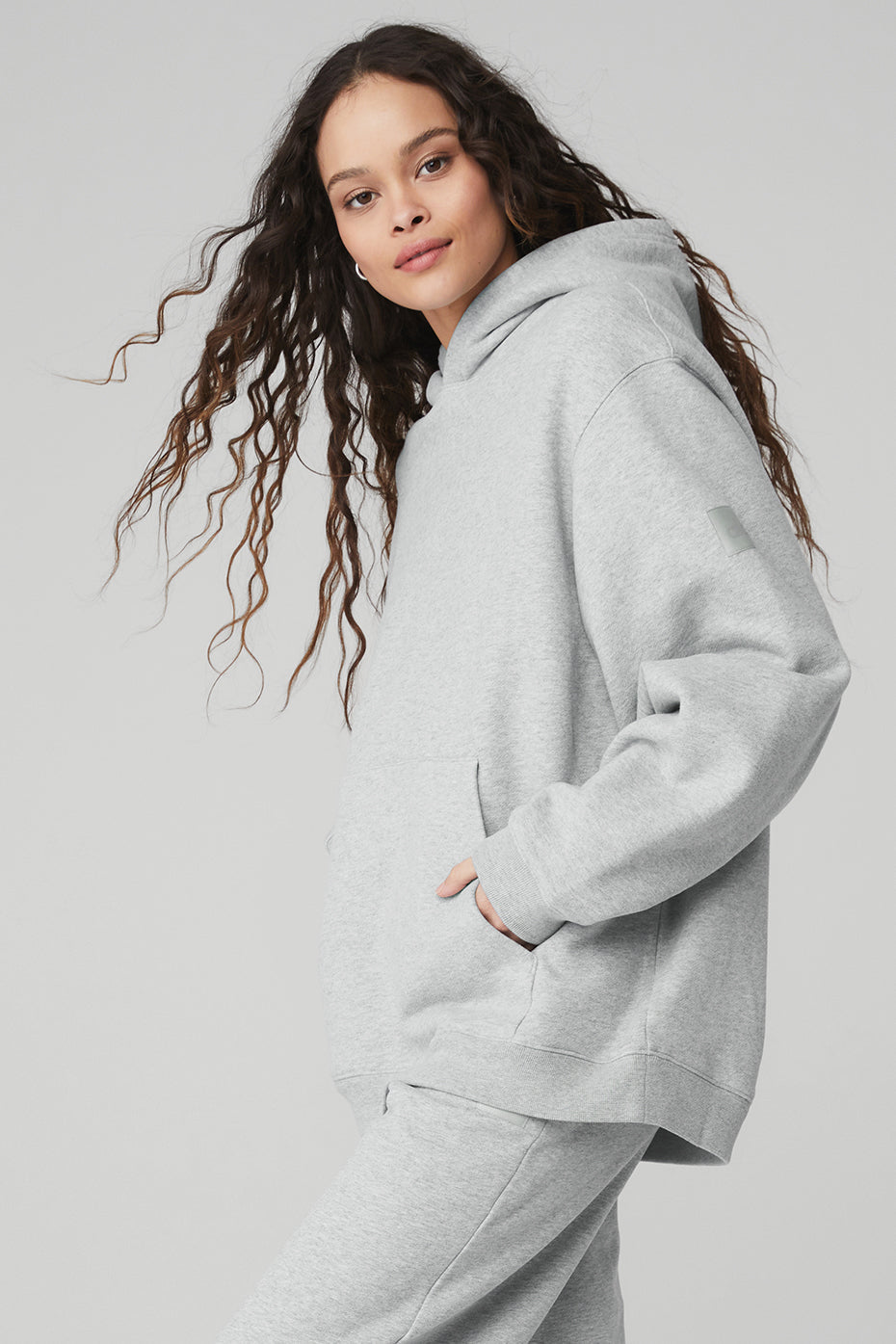 Renown Hoodie - Athletic Heather Grey