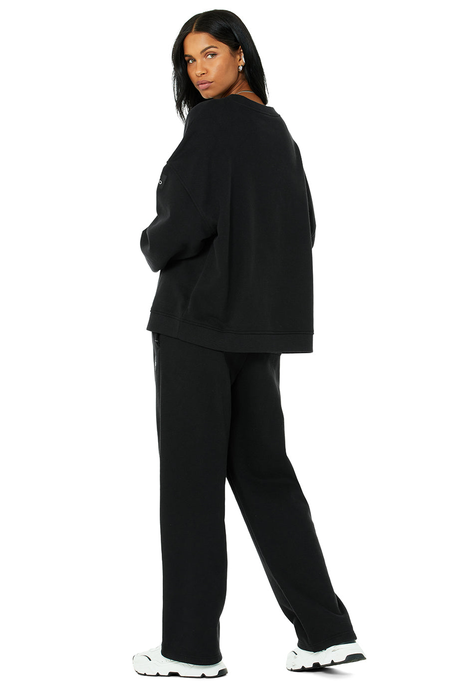 Renown Crew Neck Pullover & Renown Sweatpant Set - Black