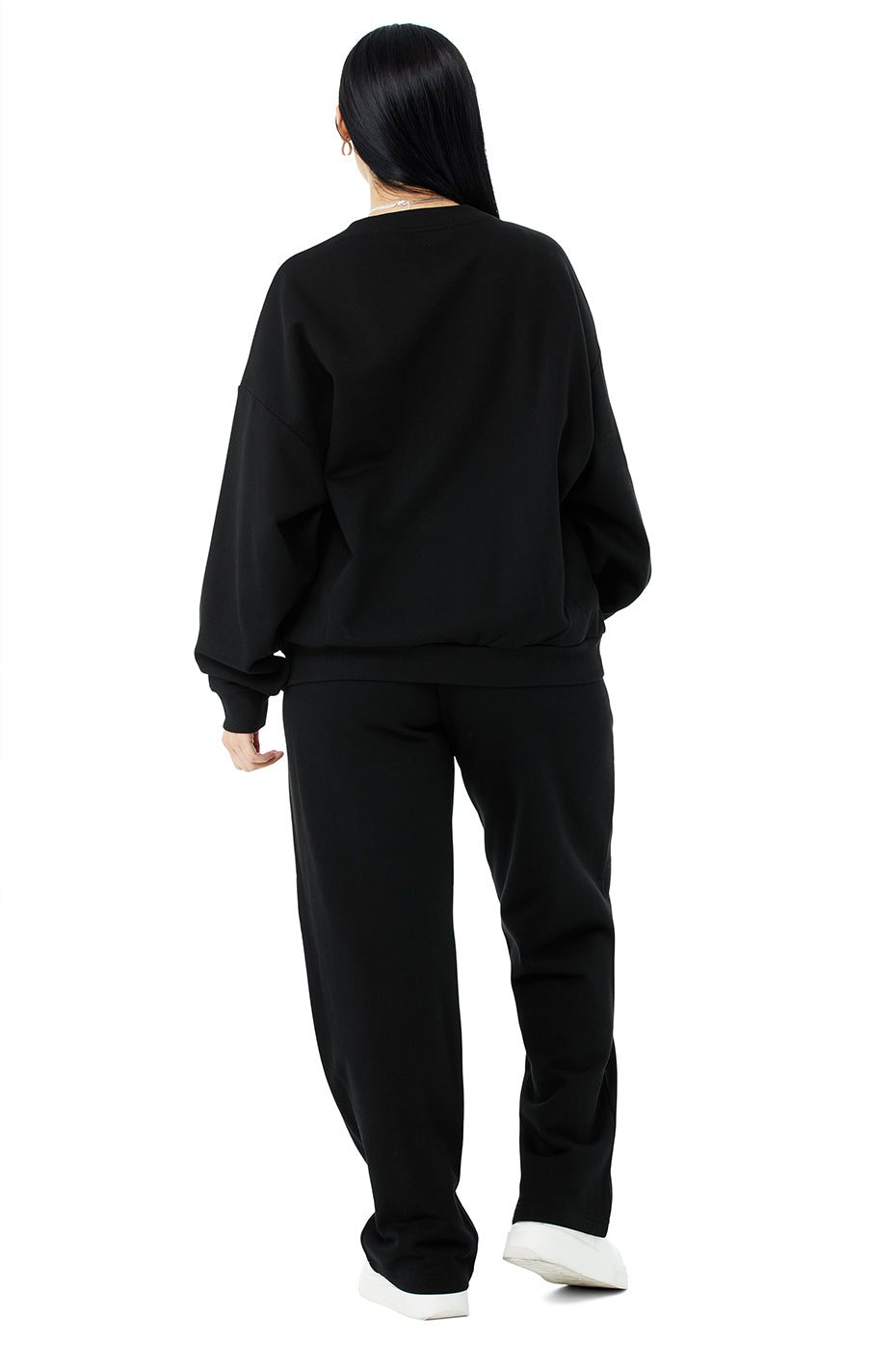 Accolade Crew Neck Pullover & Accolade Straight Leg Sweatpant Set - Black