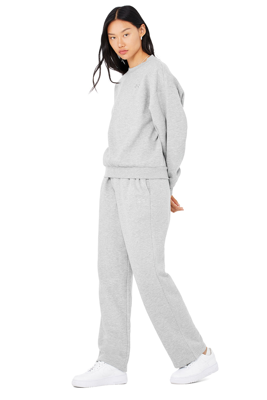 Accolade Crew Neck Pullover & Accolade Straight Leg Sweatpant Set