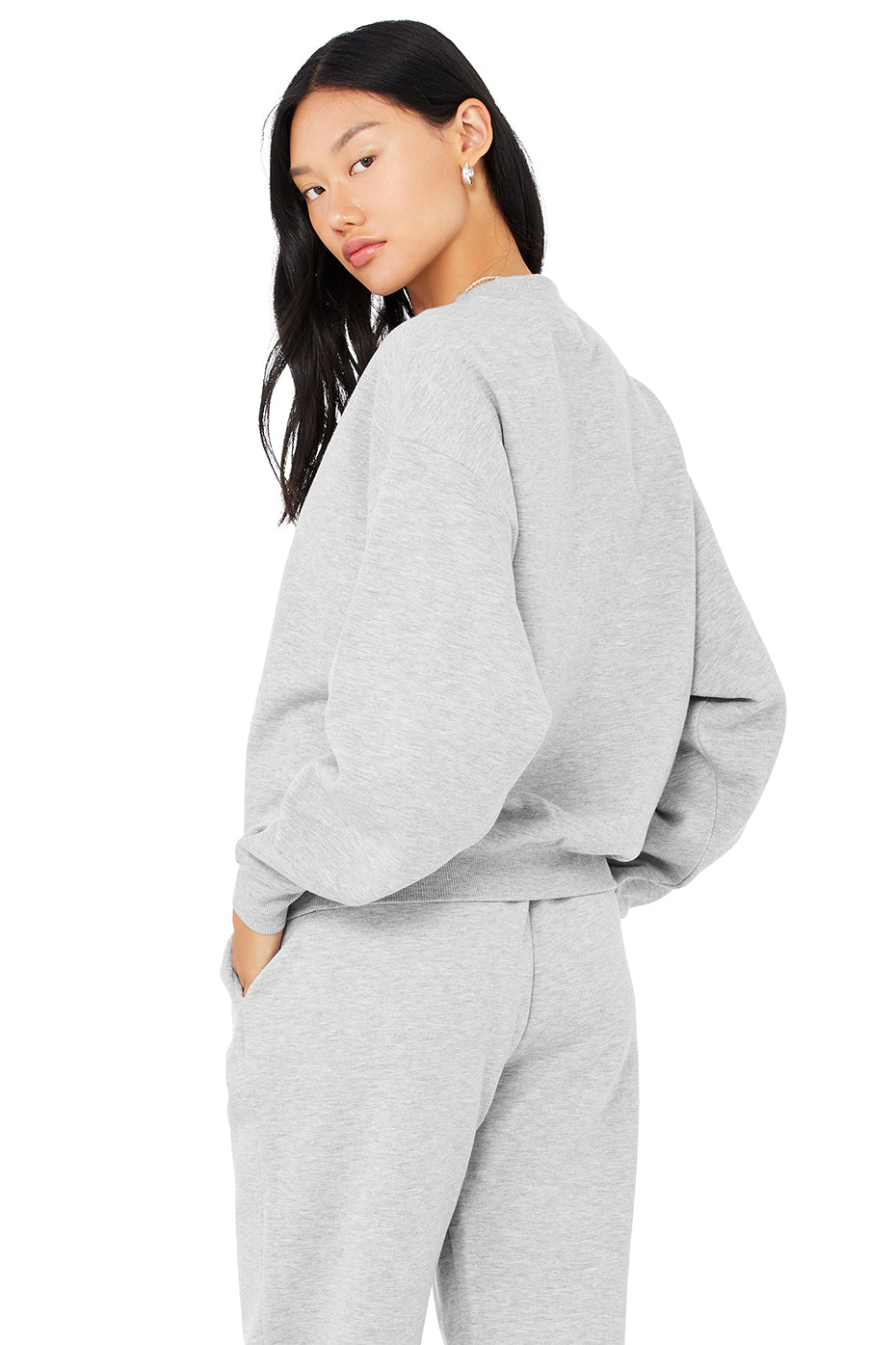 Accolade Crew Neck Pullover & Accolade Straight Leg Sweatpant Set