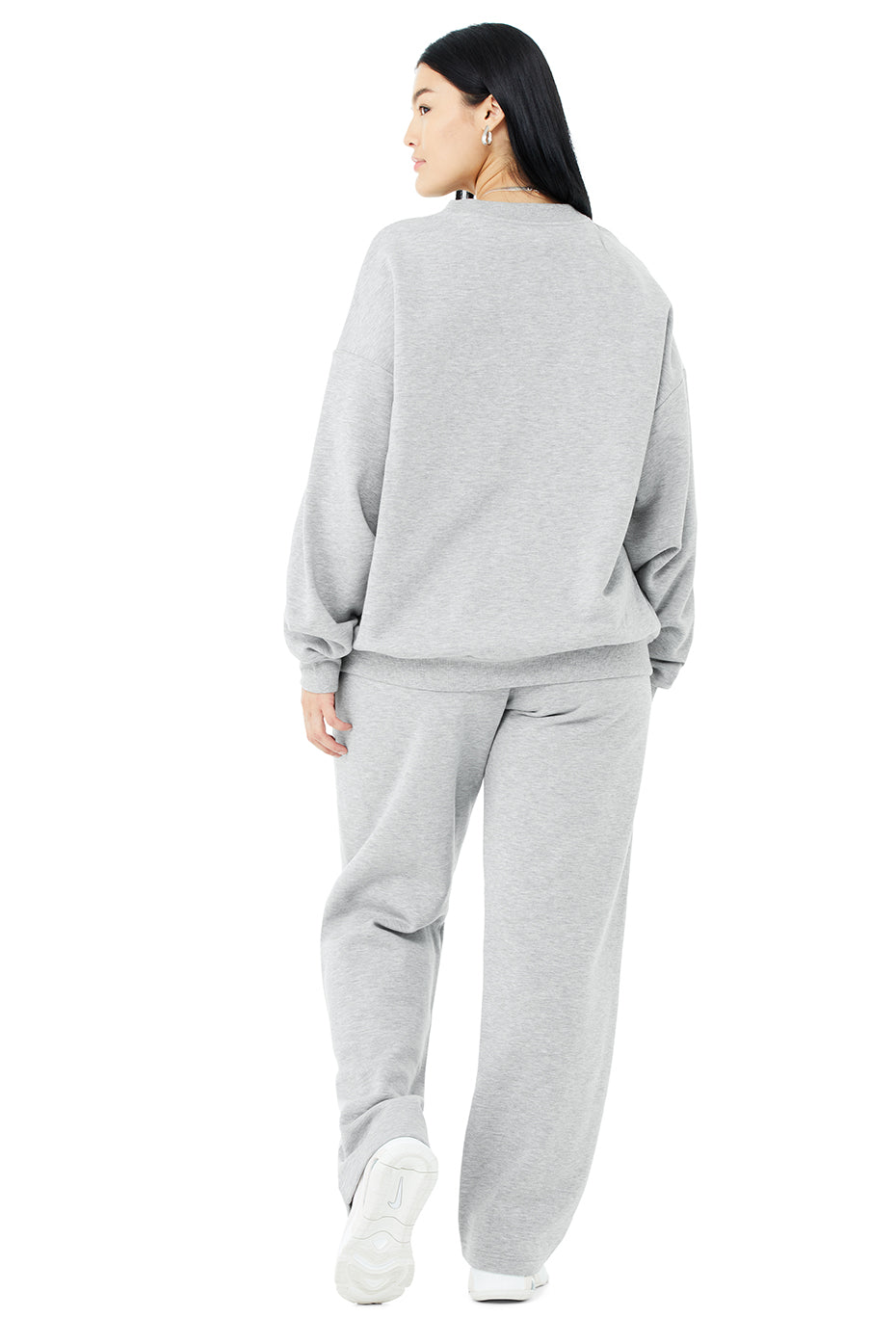 Accolade Crew Neck Pullover & Accolade Straight Leg Sweatpant Set