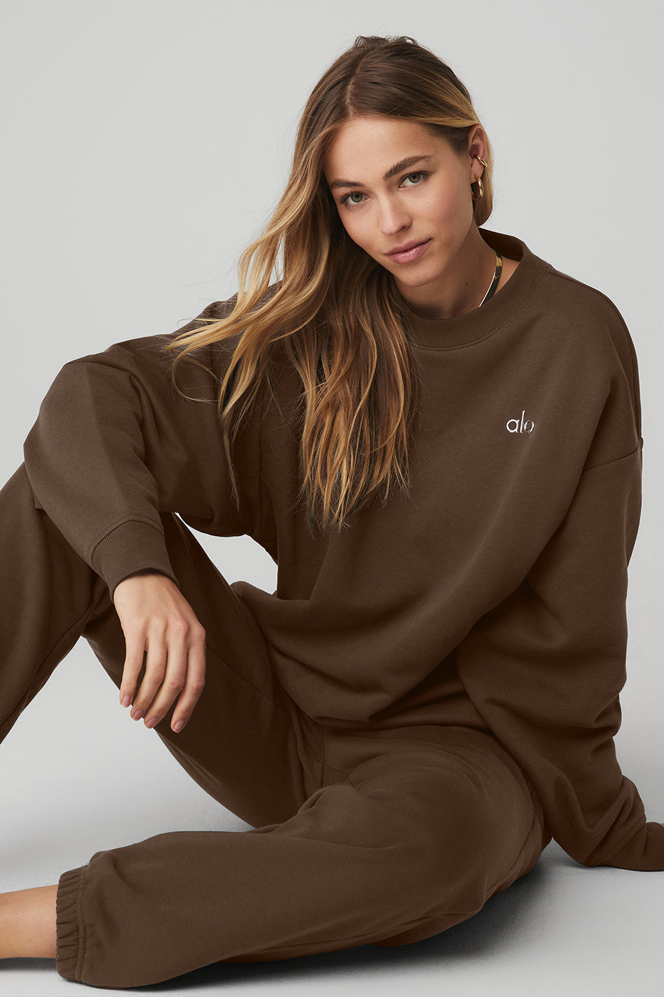 Accolade Crew Neck Pullover - Espresso
