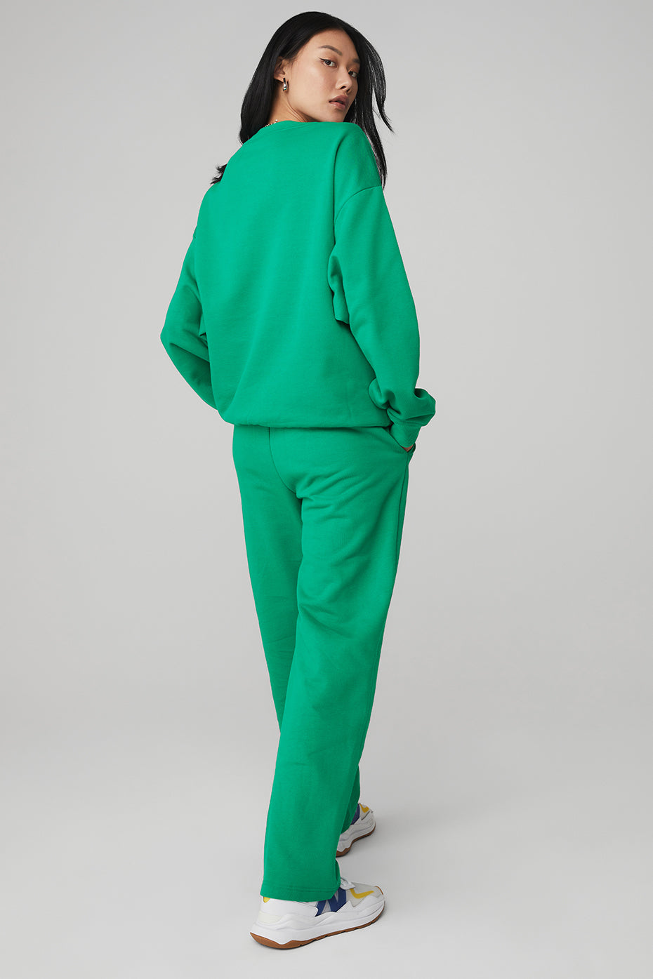 Accolade Crew Neck Pullover & Accolade Straight Leg Sweatpant Set