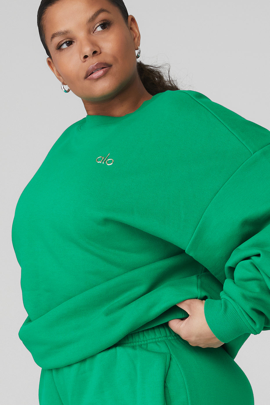 Accolade Crew Neck Pullover - Green Emerald