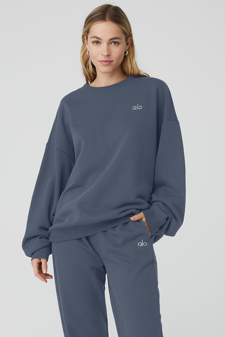 Accolade Crew Neck Pullover - Bluestone