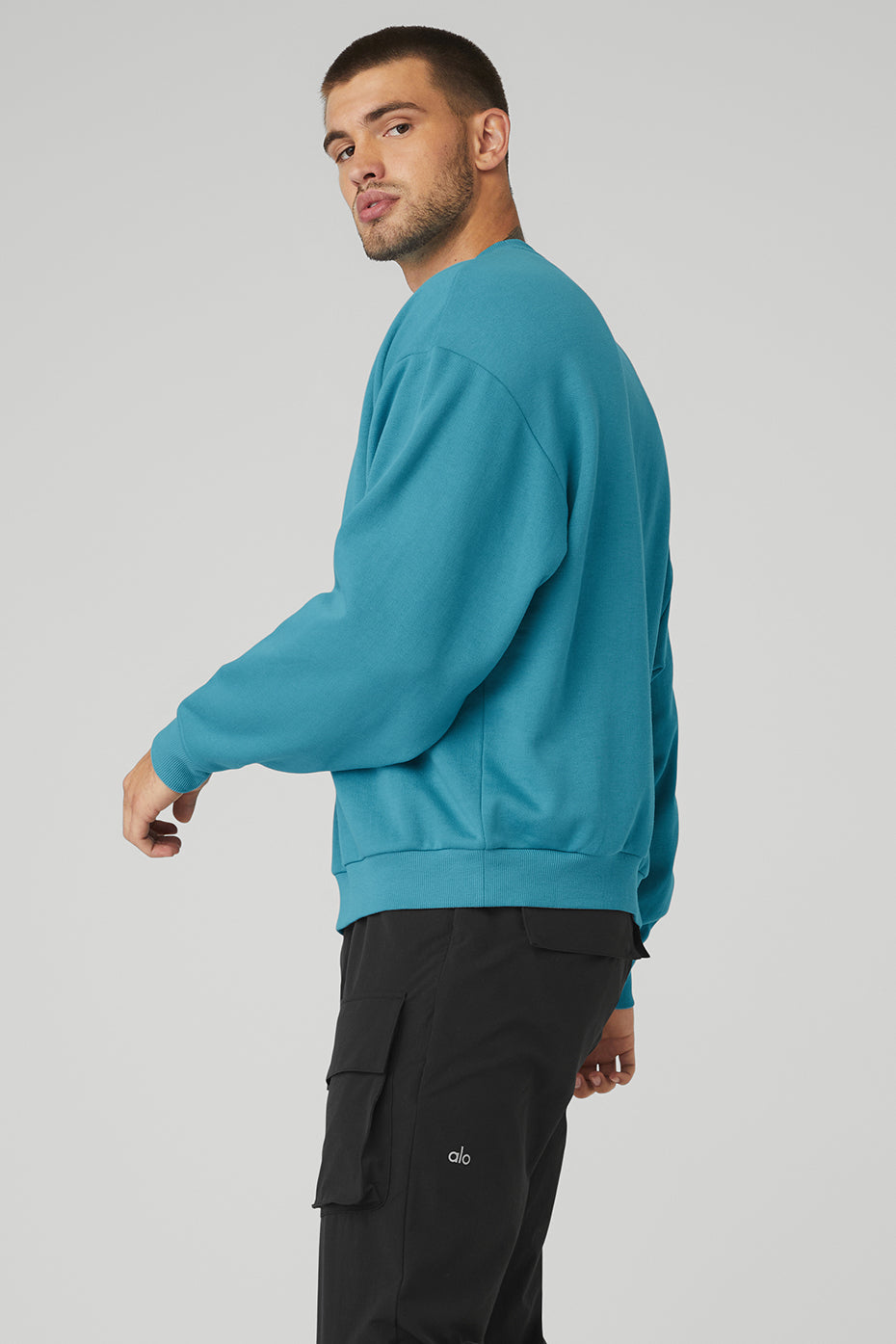 Accolade Crew Neck Pullover - Blue Splash