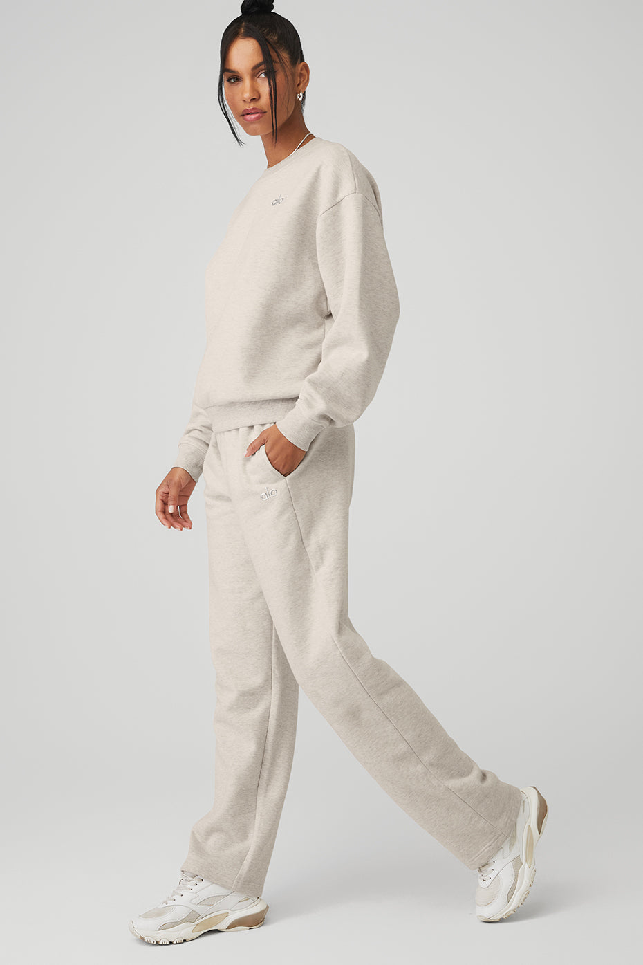 Accolade Crew Neck Pullover & Accolade Straight Leg Sweatpant Set - Oatmeal Heather