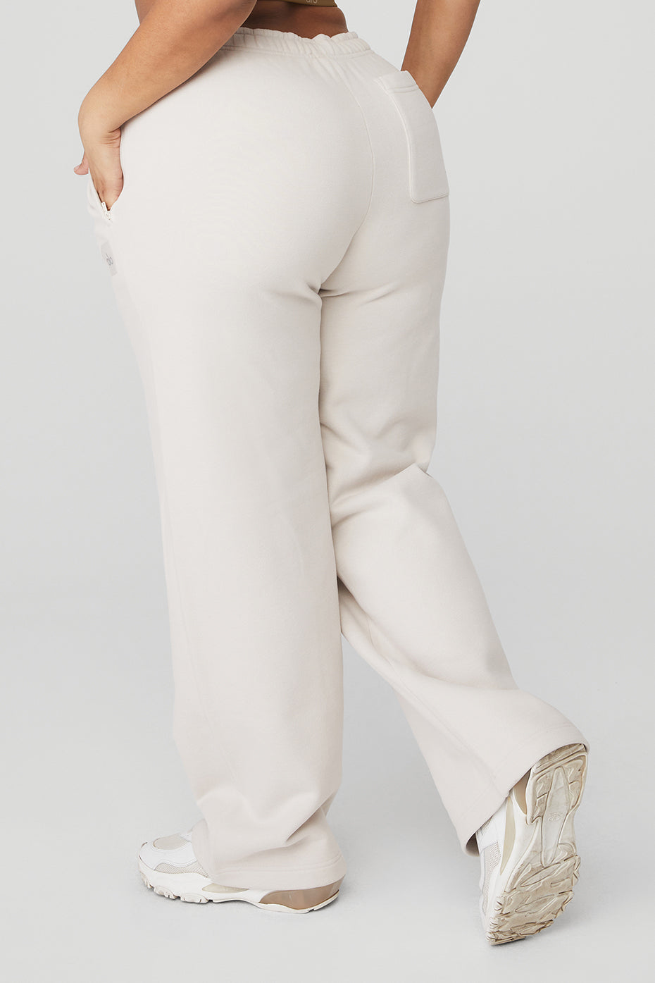 Renown Sweatpant - Bone