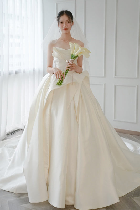 Strapless Princess Silk Ball Gown Wedding Dress