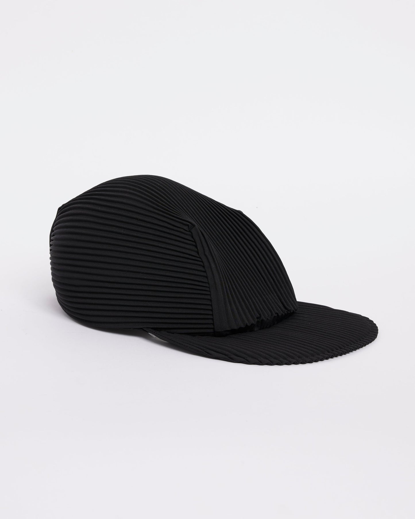 AA506 Cap in Black