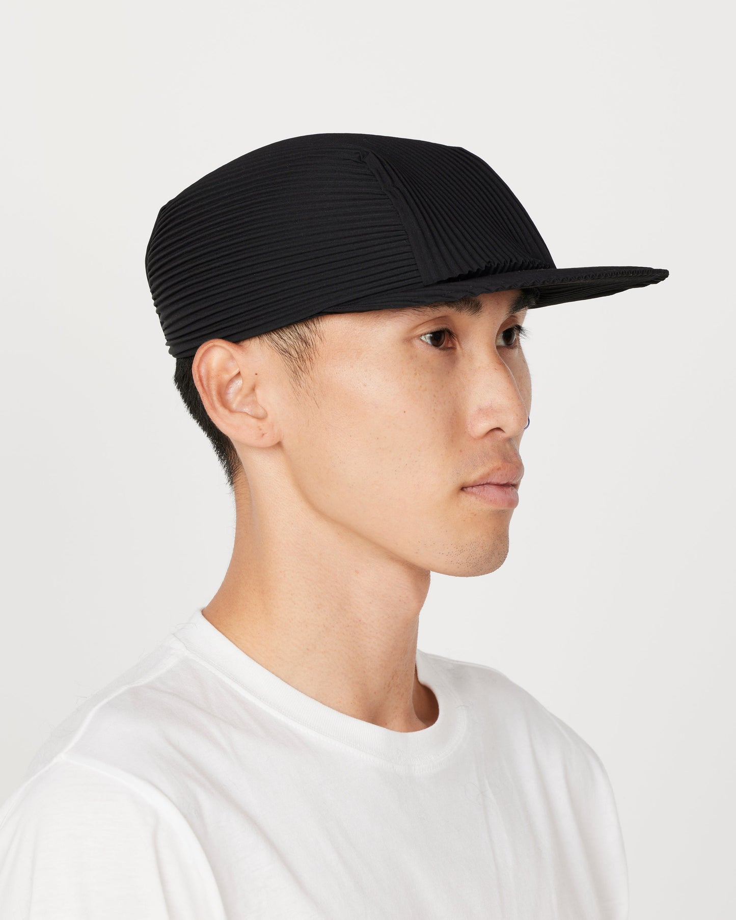 AA506 Cap in Black