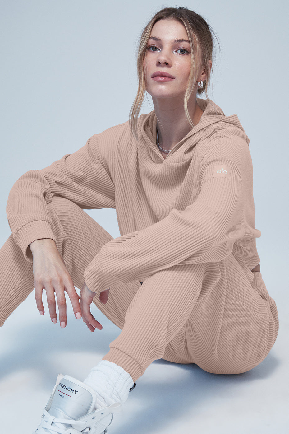 Muse Hoodie - Dusty Pink