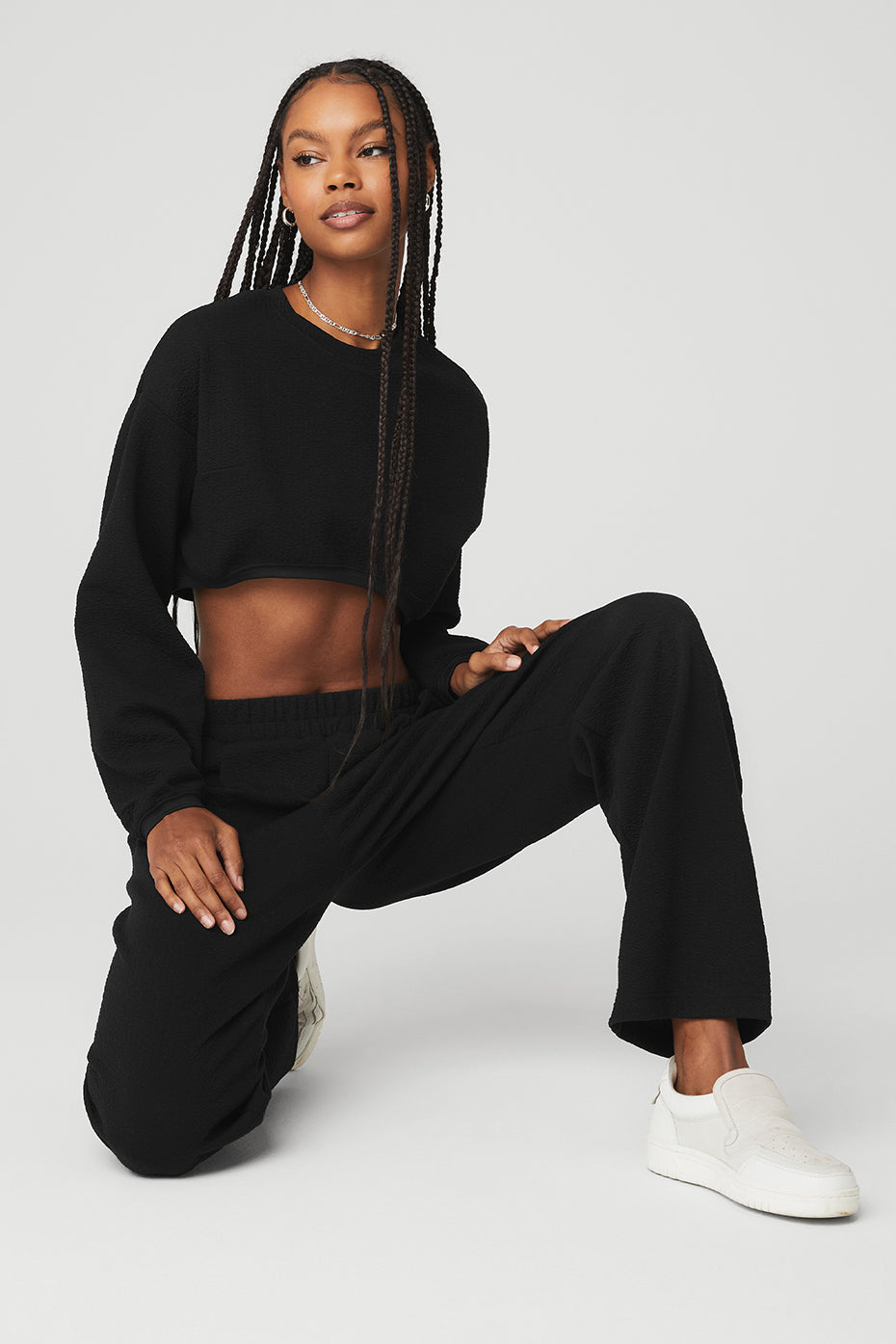 Cropped Tailored Crew Neck & High-Waist Tailored Sweatpant Set - Black