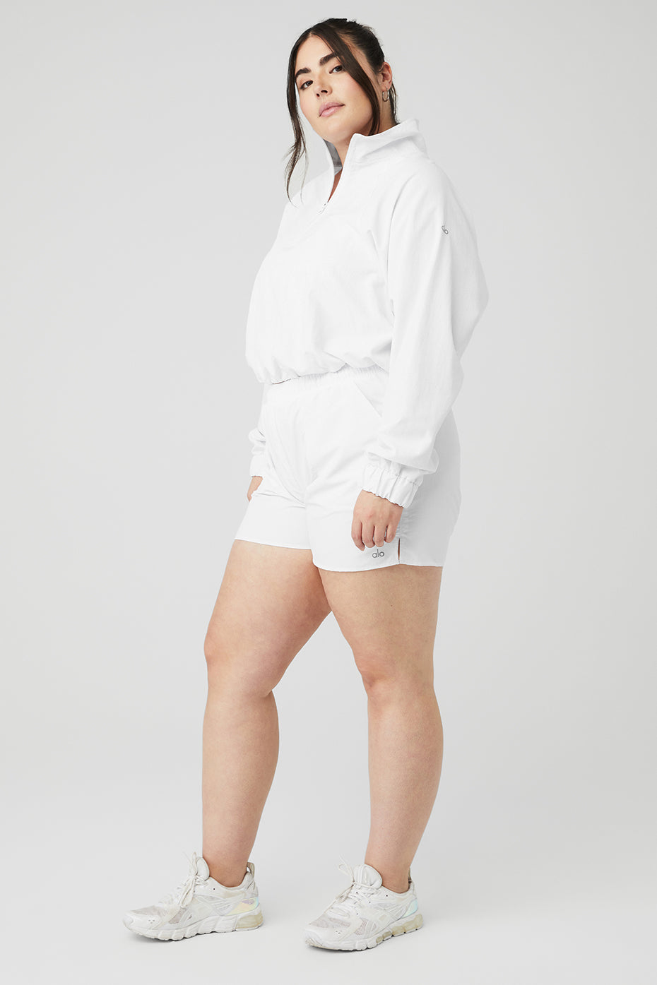 Cropped 1/4 Zip Alumni Pullover & Alumni Short Set - White