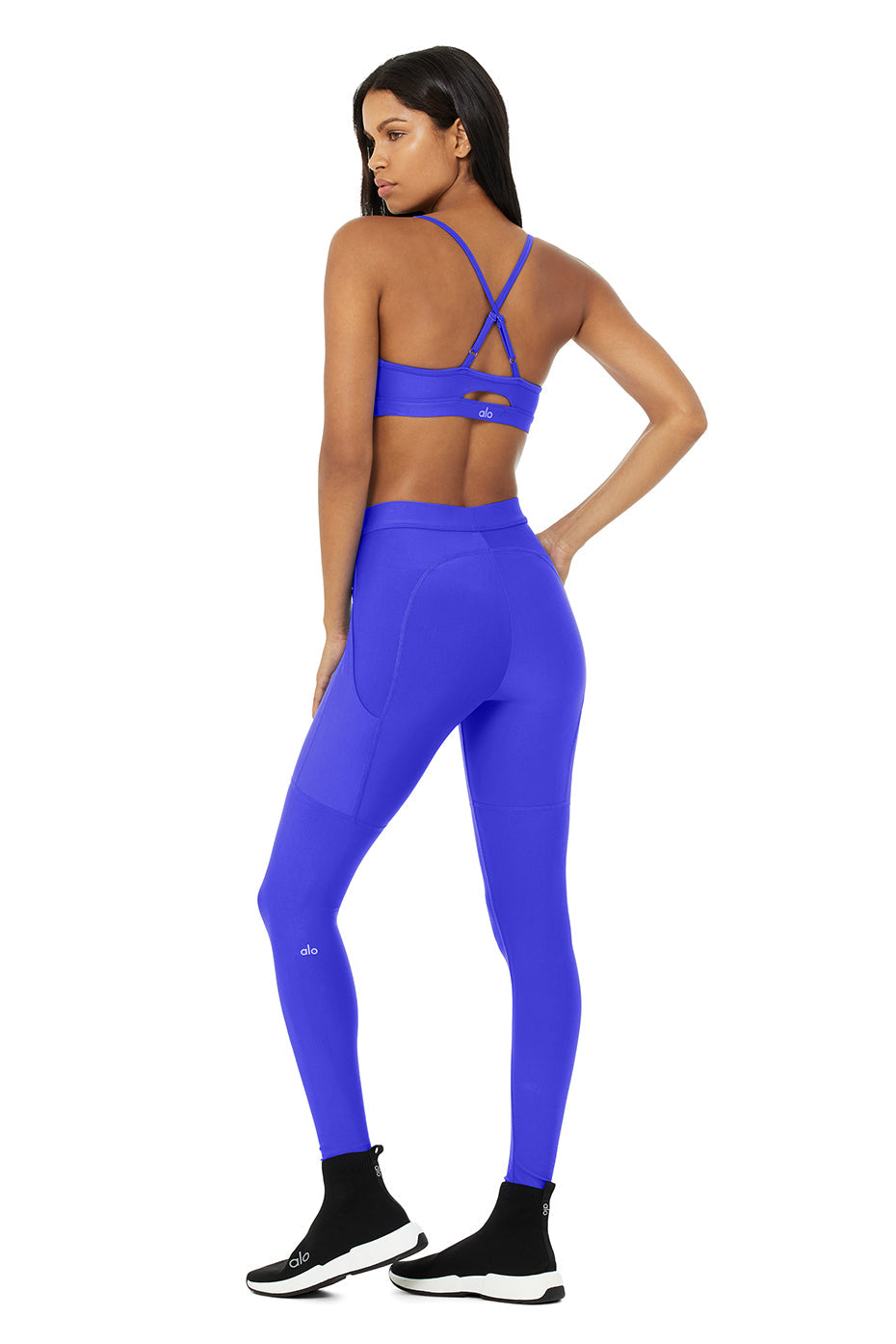 Airlift Intrigue Bra & High-Waist 4 Pocket Utility Legging Set