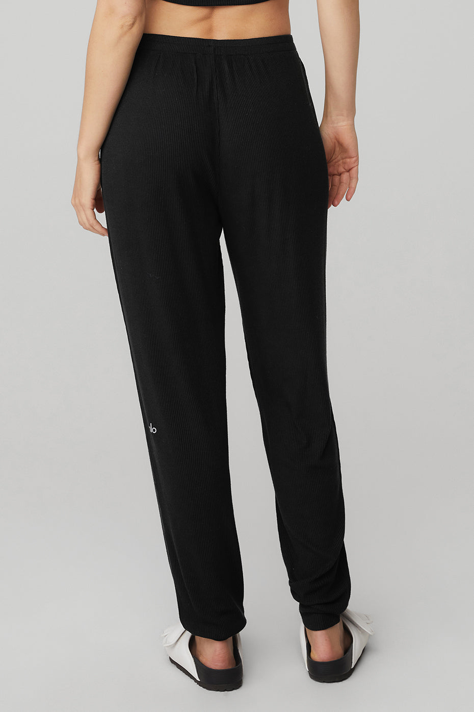 High-Waist Ribbed Whisper Pant - Black