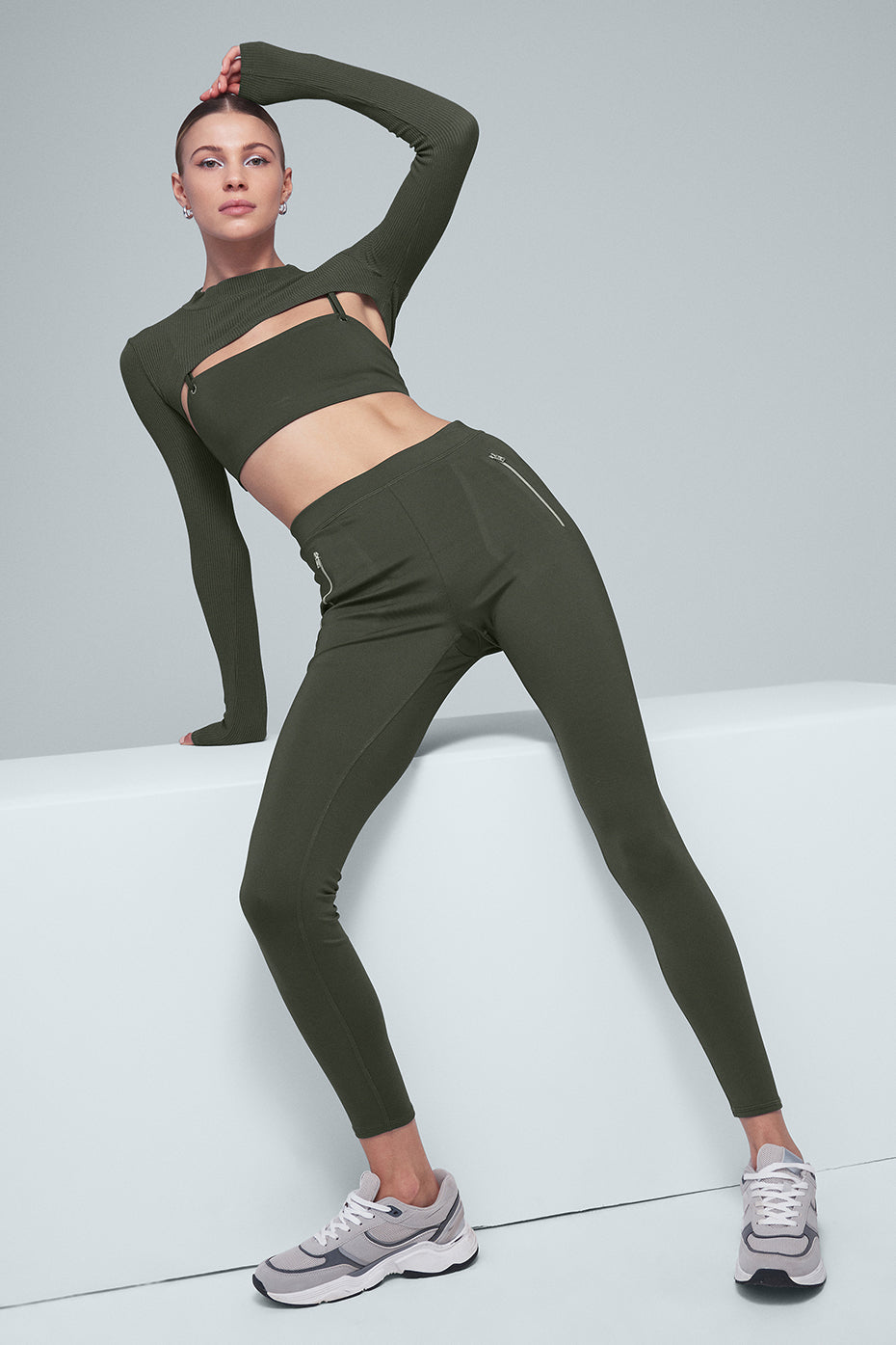Thrill Seeker Bra, Shrug & Legging Set - Dark Cactus