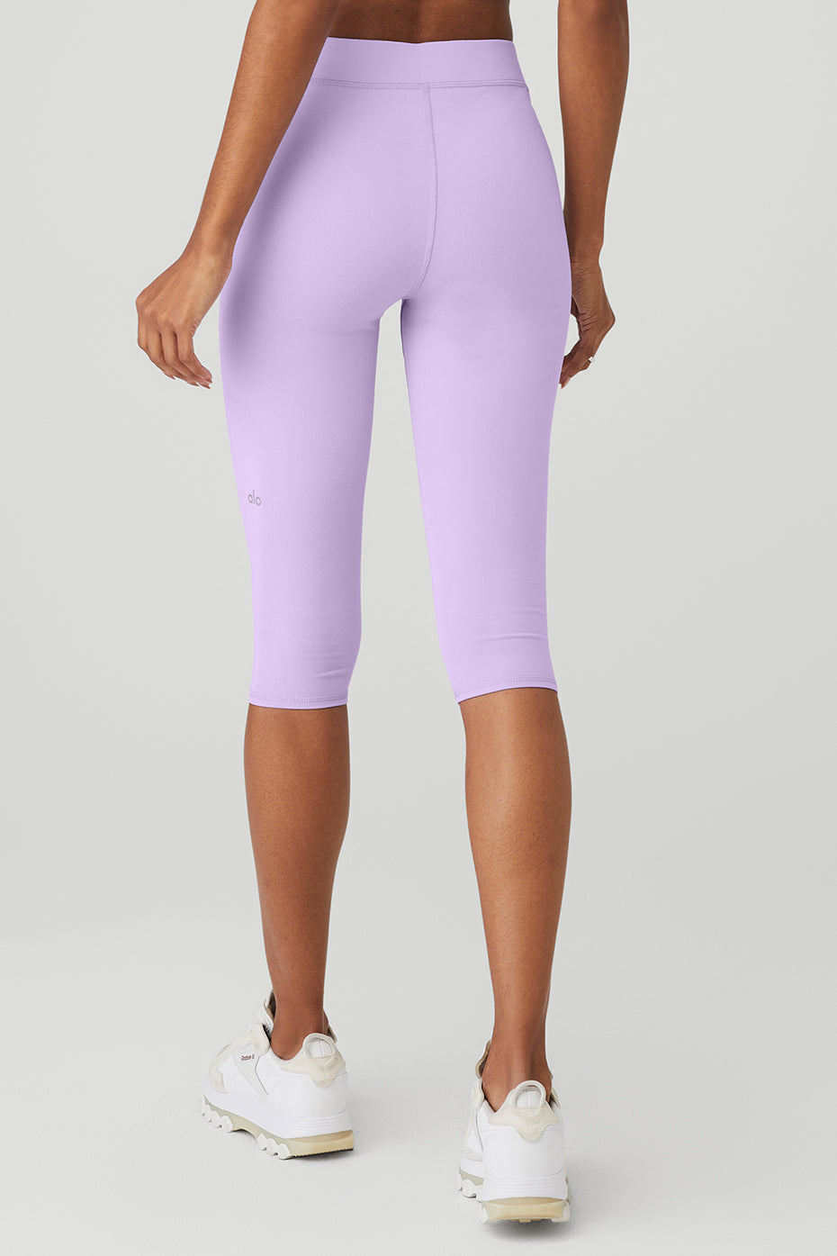 Airbrush V-Cut Define Capri - Violet Skies