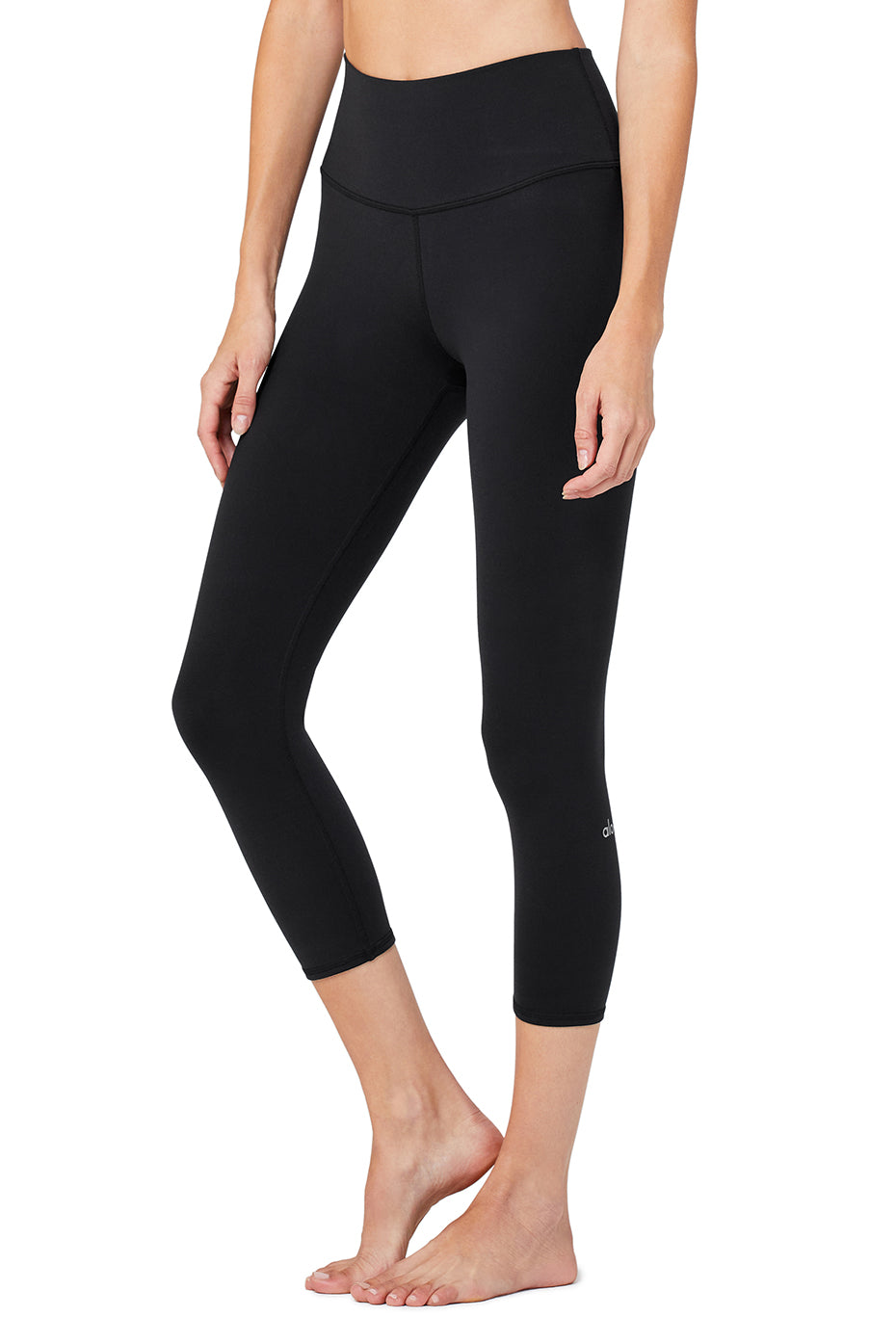 High-Waist Airbrush Capri - Black