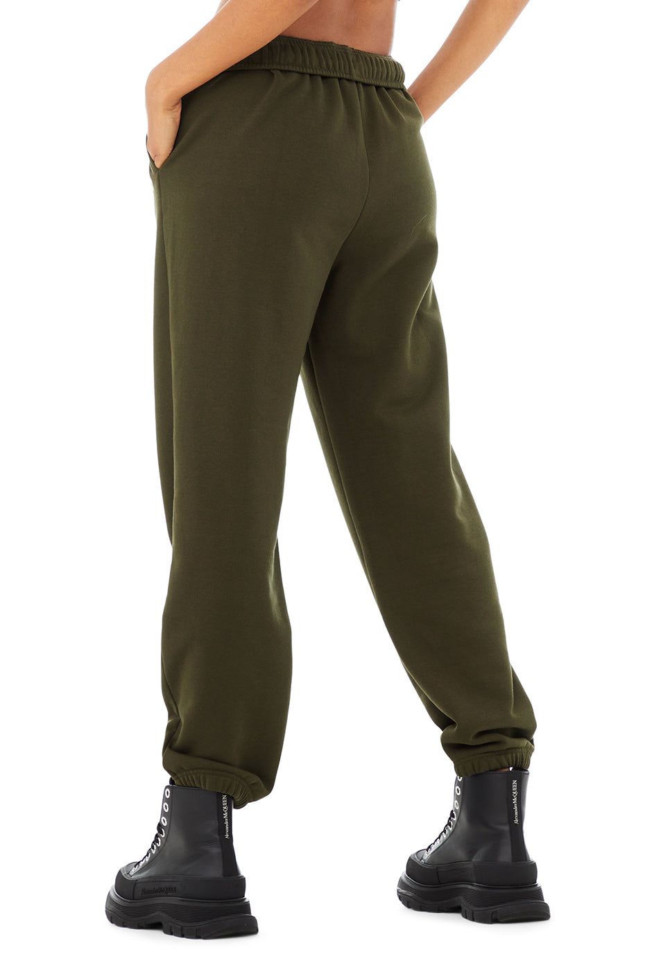 Accolade Sweatpant - Dark Olive