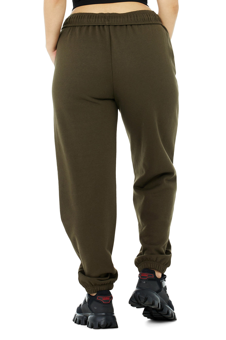 Accolade Sweatpant - Dark Olive