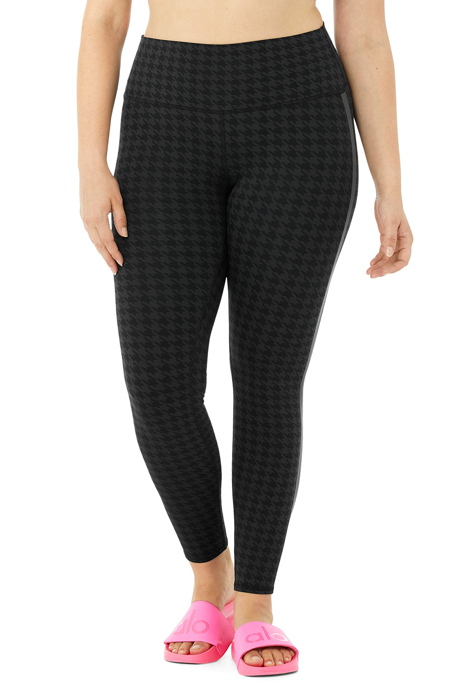 High-Waist Houndstooth Legging - Black