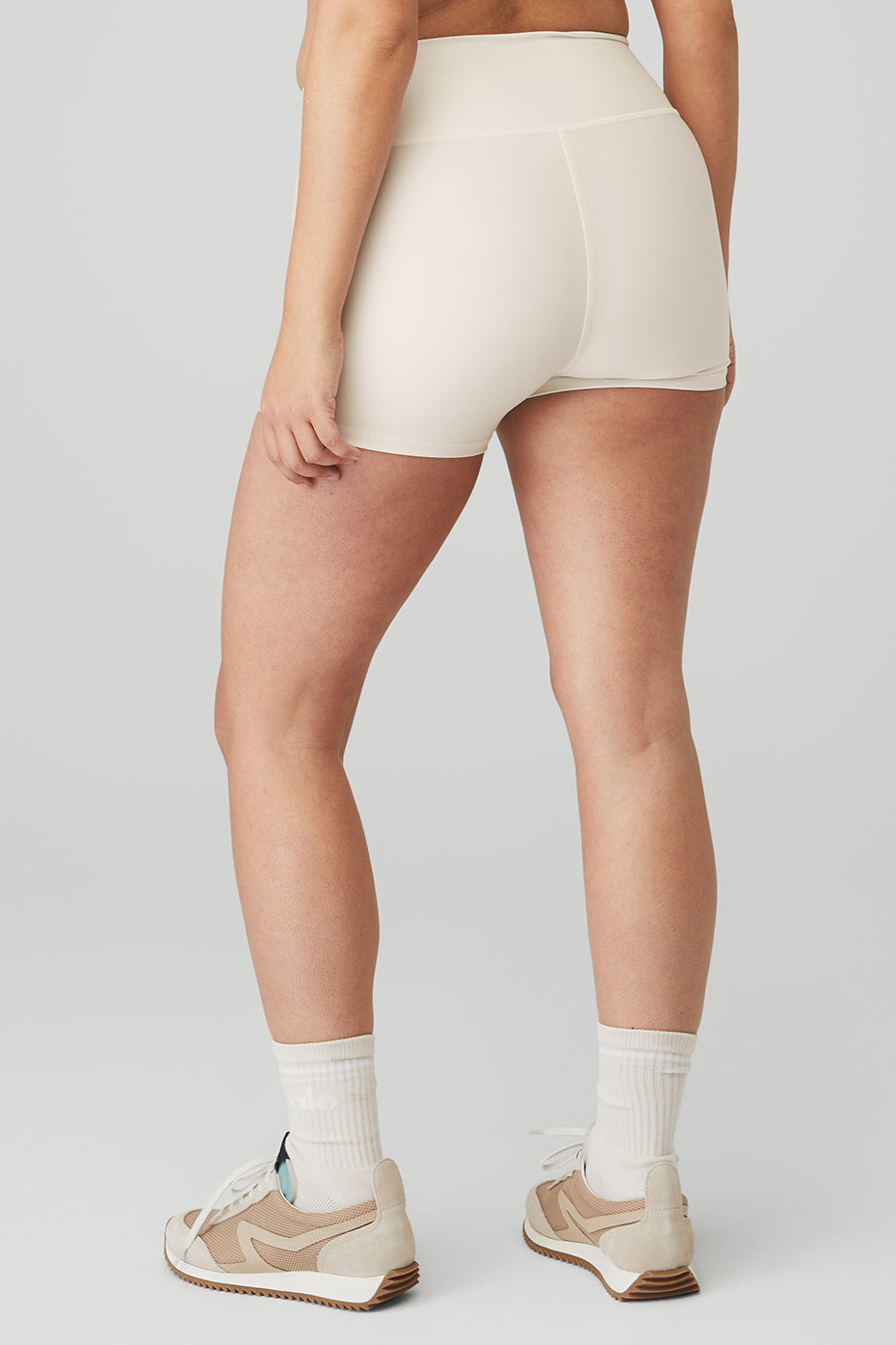 3" High-Waist Airlift Short - Ivory