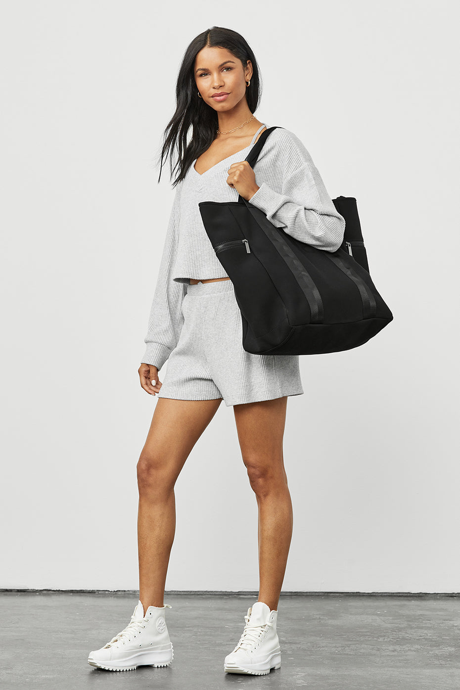 Muse V-Neck Pullover & Muse Short Set - Athletic Heather Grey