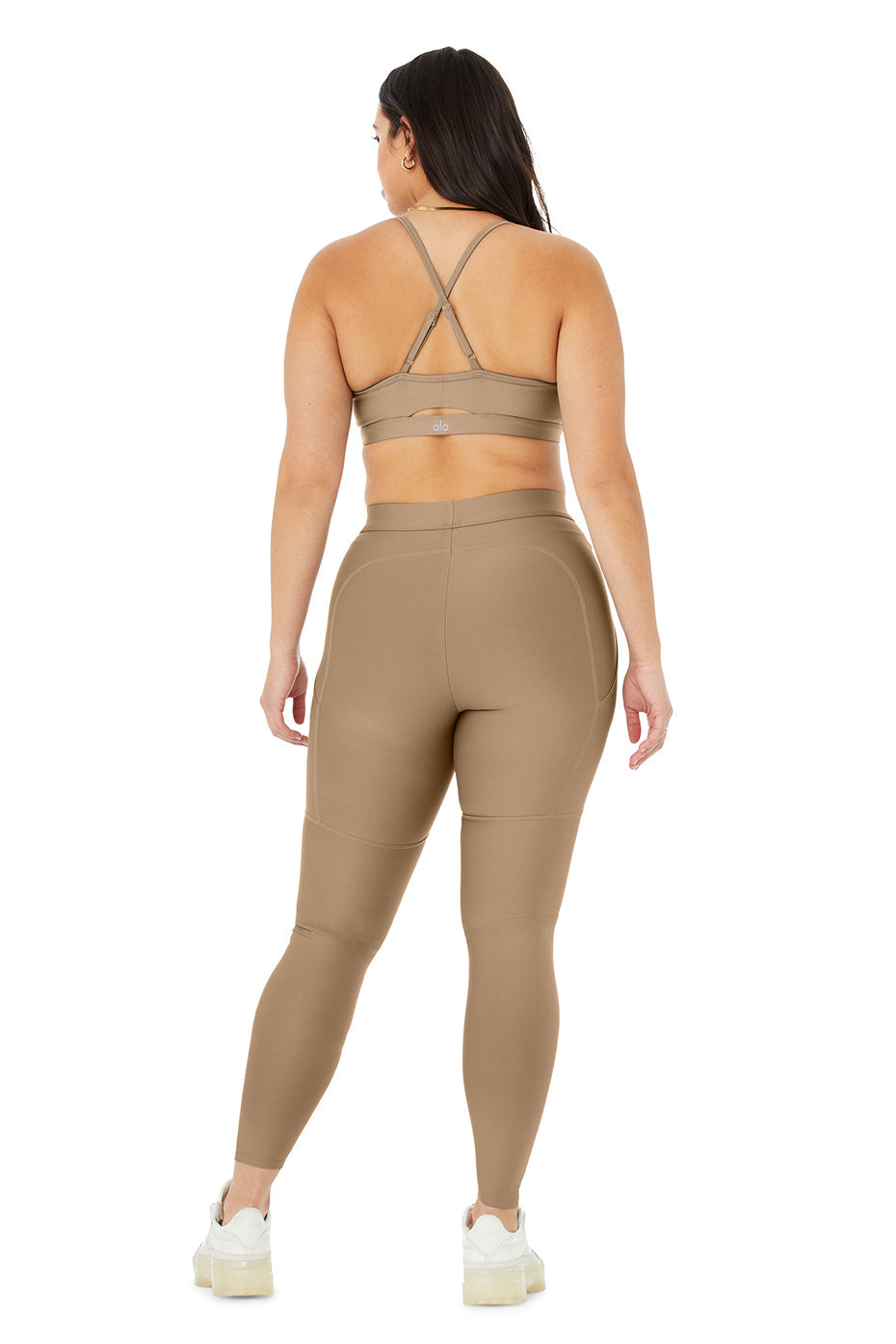 Airlift Intrigue Bra & High-Waist 4 Pocket Utility Legging Set