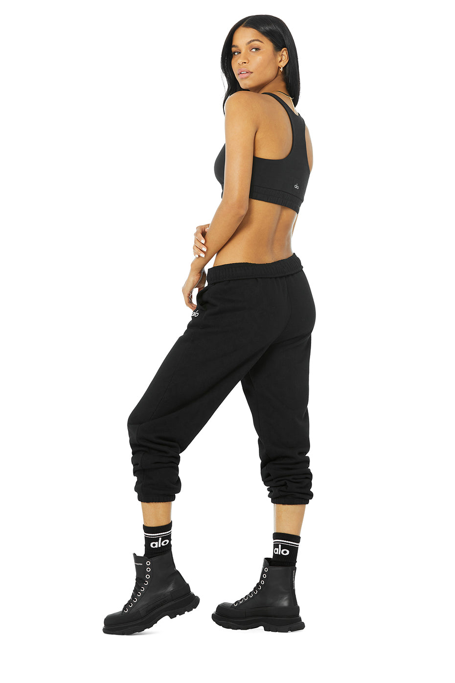 Scoop Neck Sweatshirt Bra & Accolade Sweatpant Set - Black