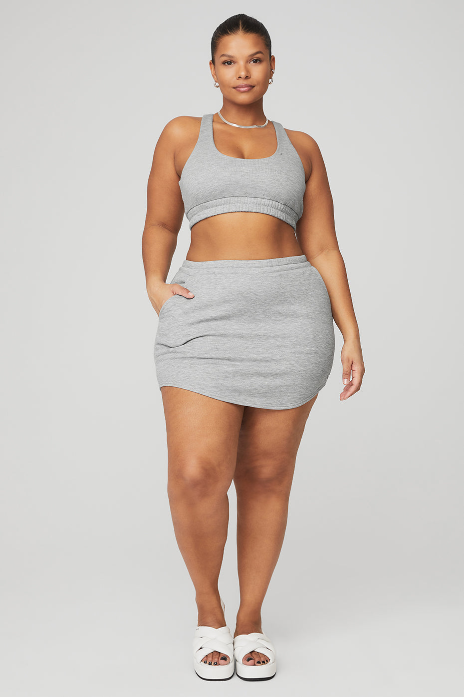 Scoop Neck Sweatshirt Bra & High-Waist Accolade Skirt - Athletic Heather Grey