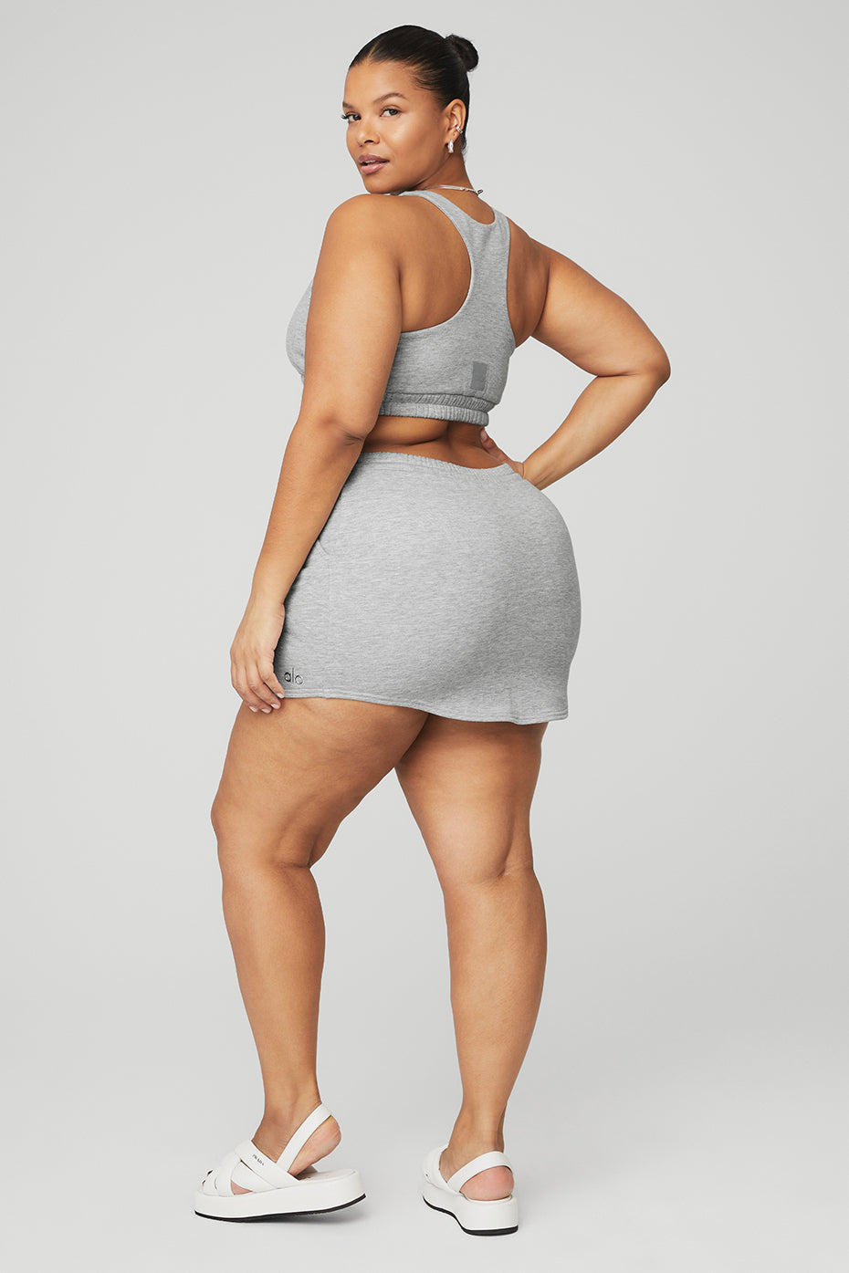 Scoop Neck Sweatshirt Bra & High-Waist Accolade Skirt - Athletic Heather Grey