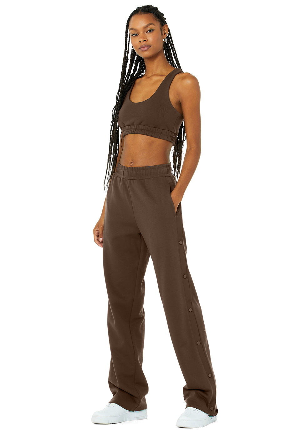 Scoop Neck Sweatshirt Bra & Courtside Tearaway Snap Pant Set