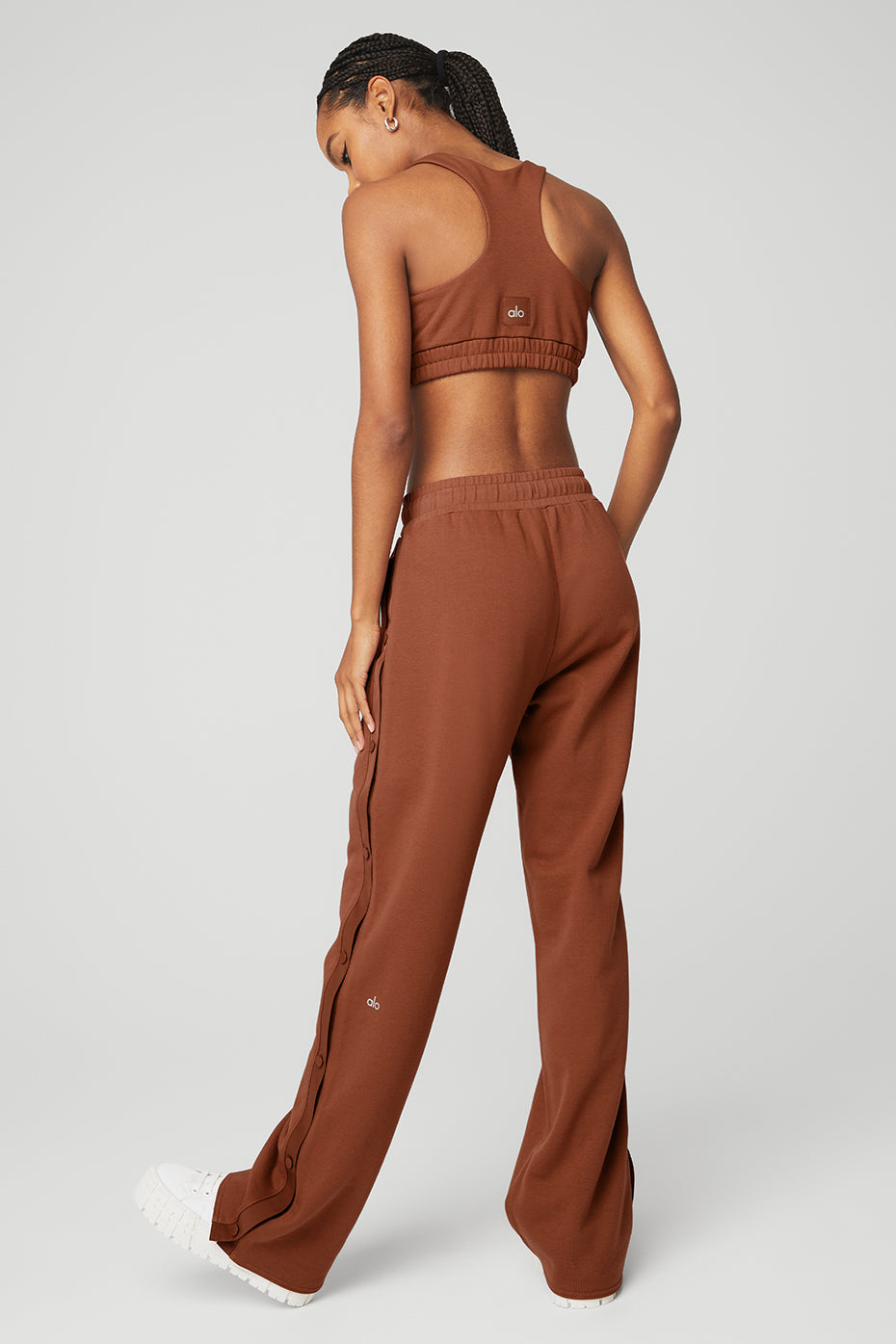 Scoop Neck Sweatshirt Bra & Courtside Tearaway Snap Pant Set - Rust