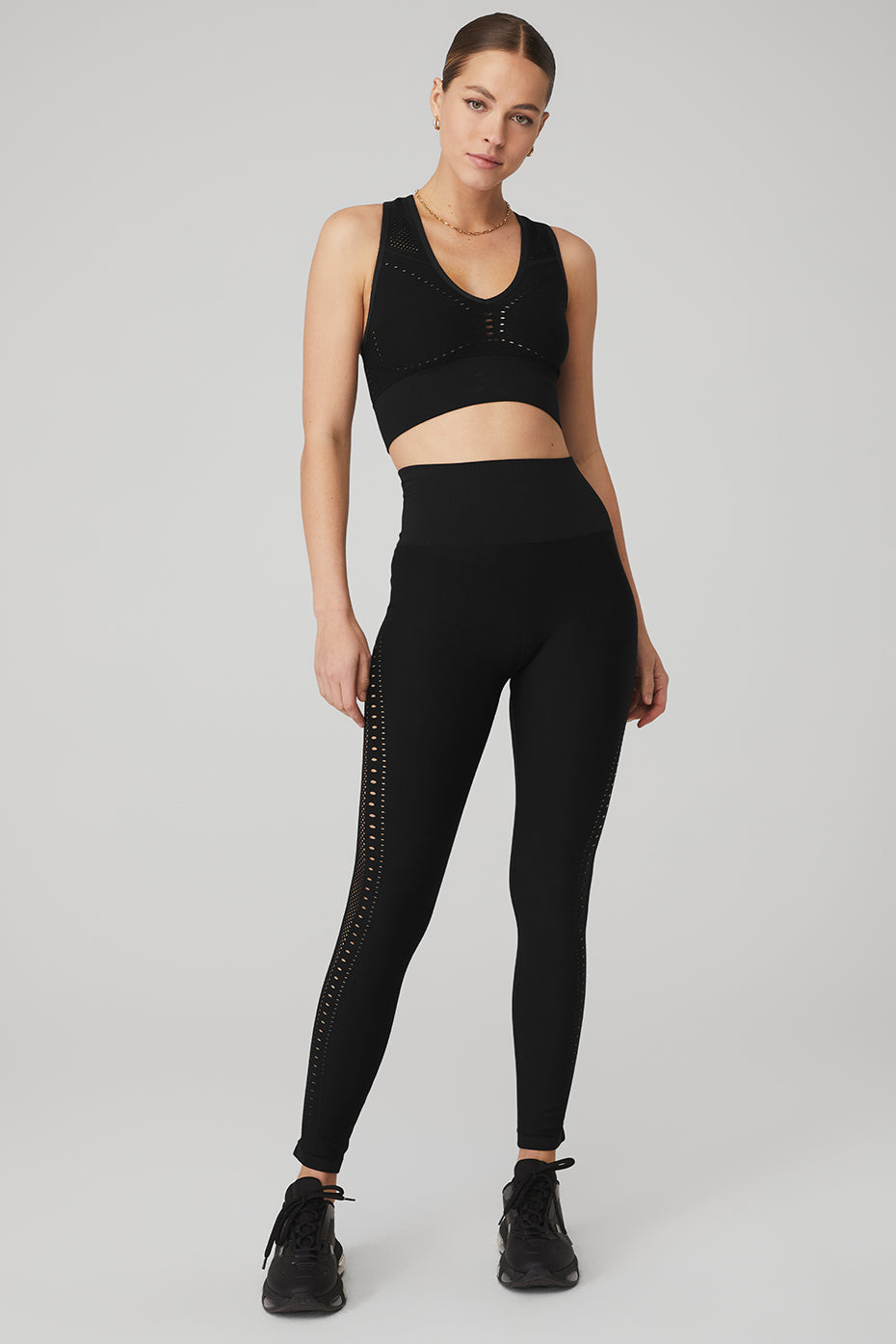 Seamless Open Air Bra & Seamless High-Waist 7/8 Open Air Legging Set - Black
