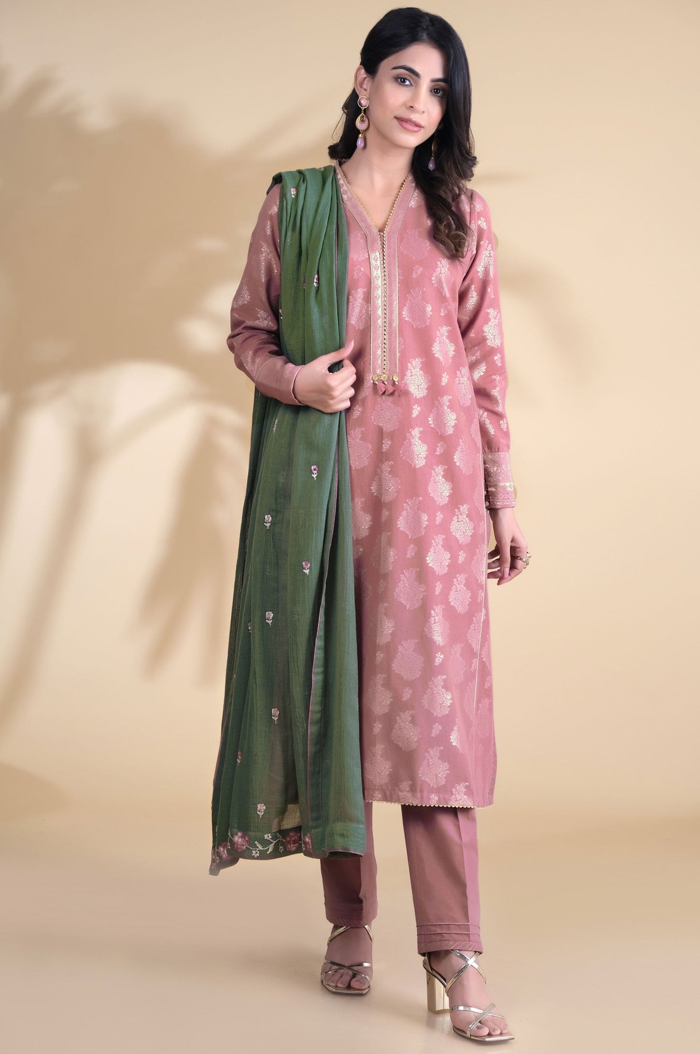 Unstitched 3 Piece Embroidered Jacquard Suit