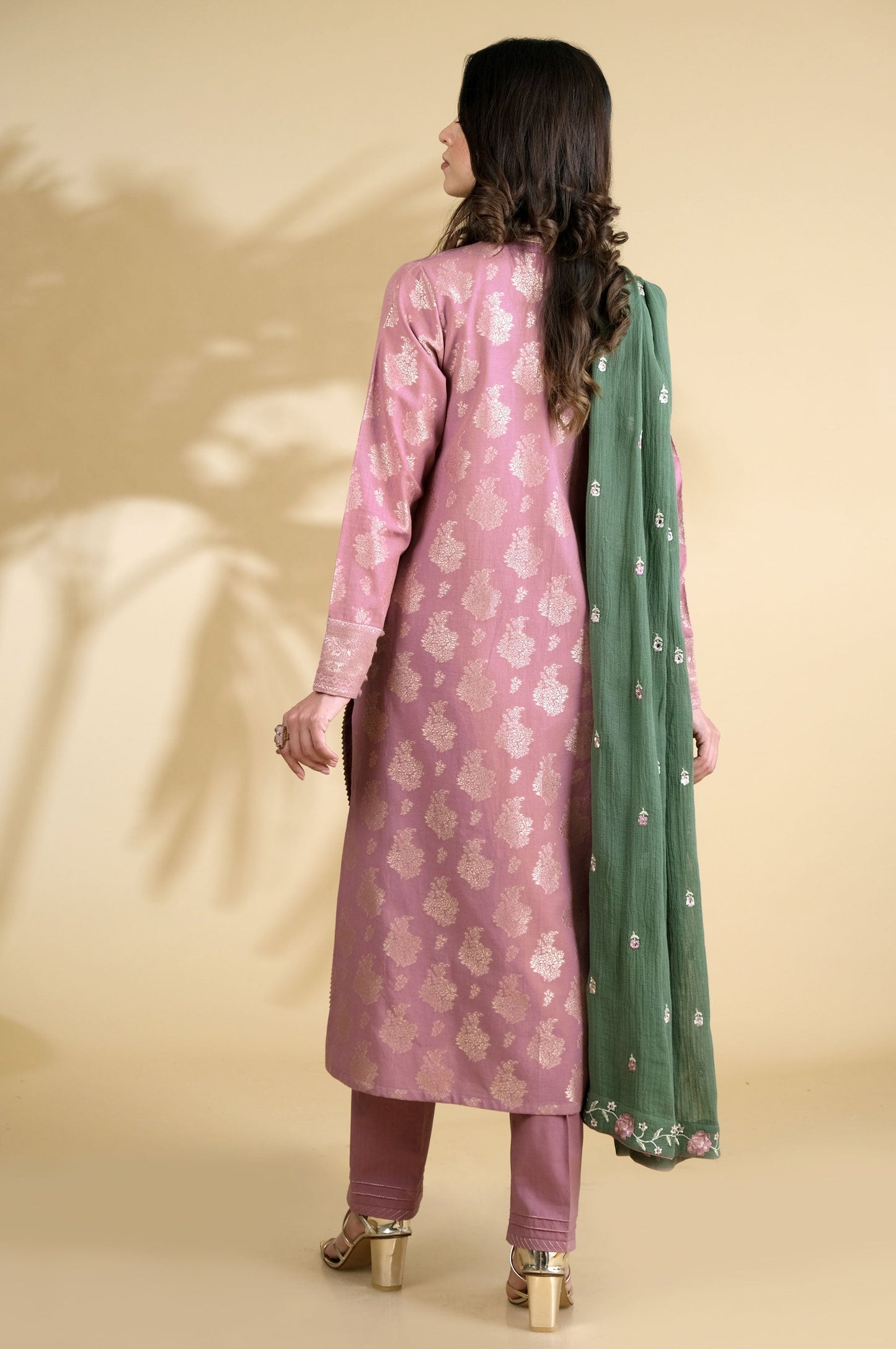 Unstitched 3 Piece Embroidered Jacquard Suit