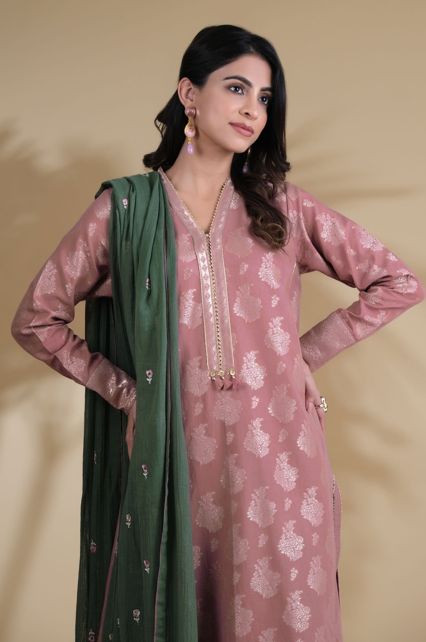 Unstitched 3 Piece Embroidered Jacquard Suit