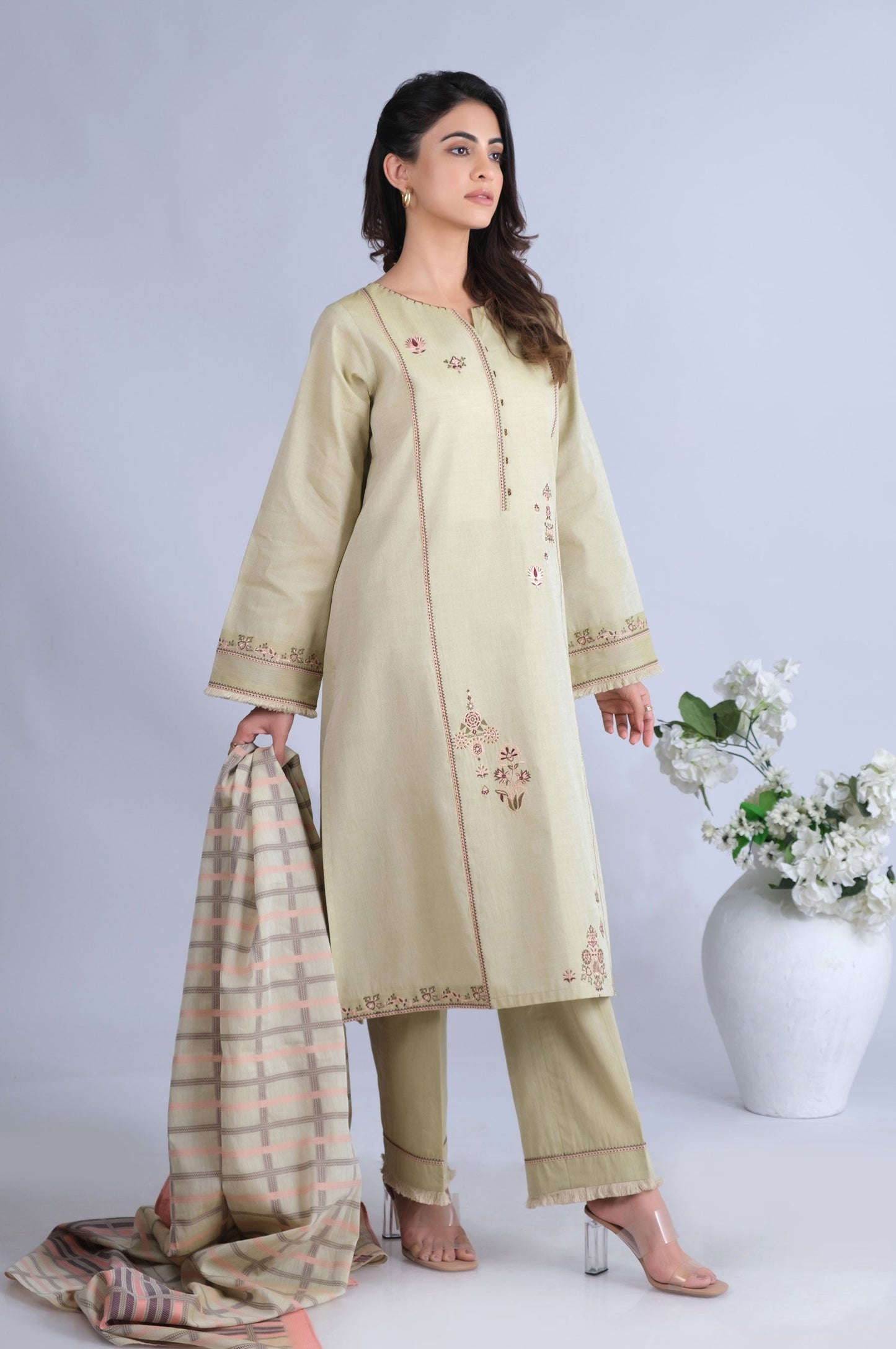 Unstitched 3 Piece Embroider Yarn Dyed Jacquard Suit