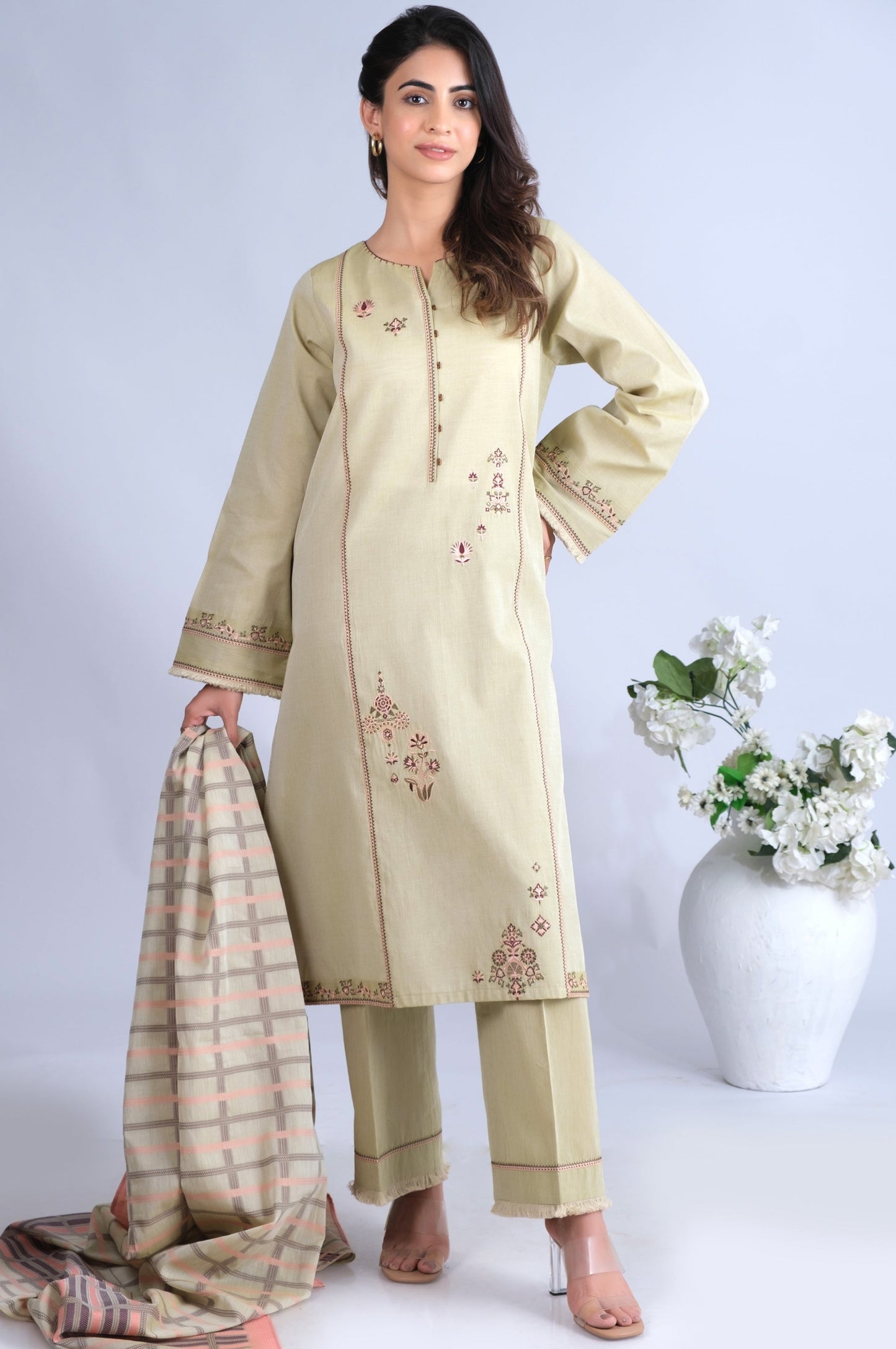 Unstitched 3 Piece Embroider Yarn Dyed Jacquard Suit