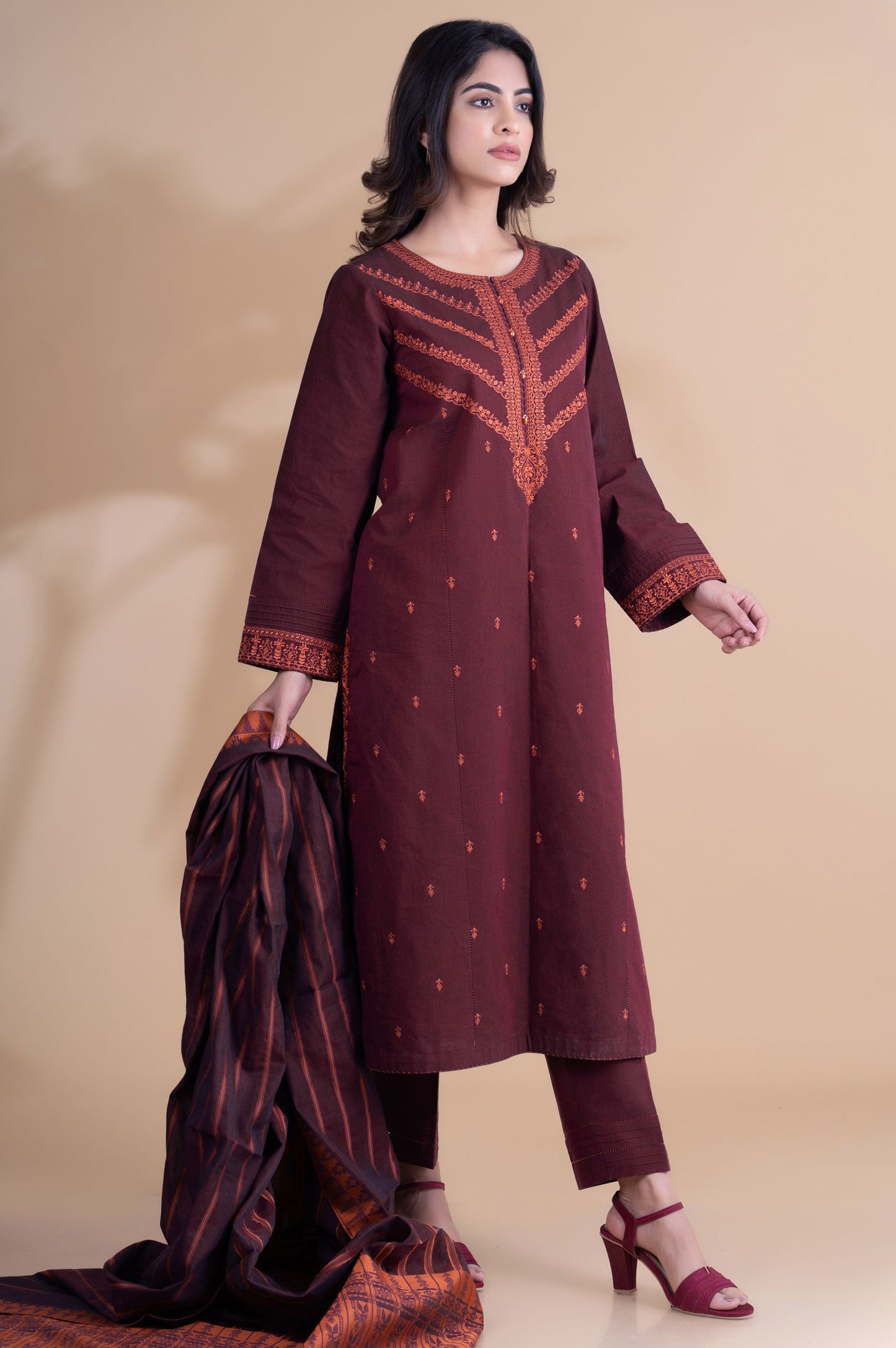 Unstitched 3 Piece Embroidered Yarn Dyed Jacquard Suit