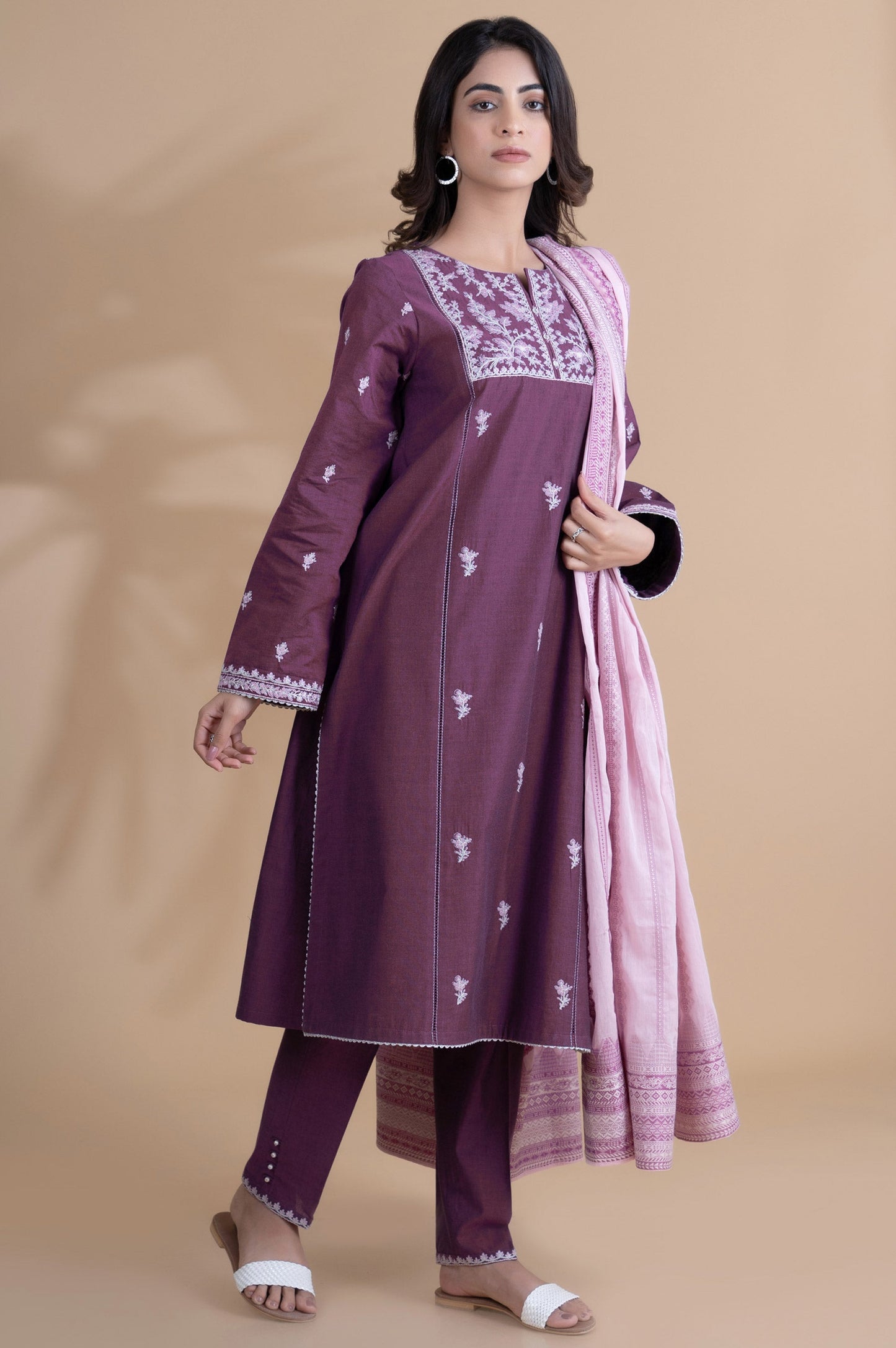 Unstitched 3 Piece Embroidered Yarn Dyed Jacquard Suit