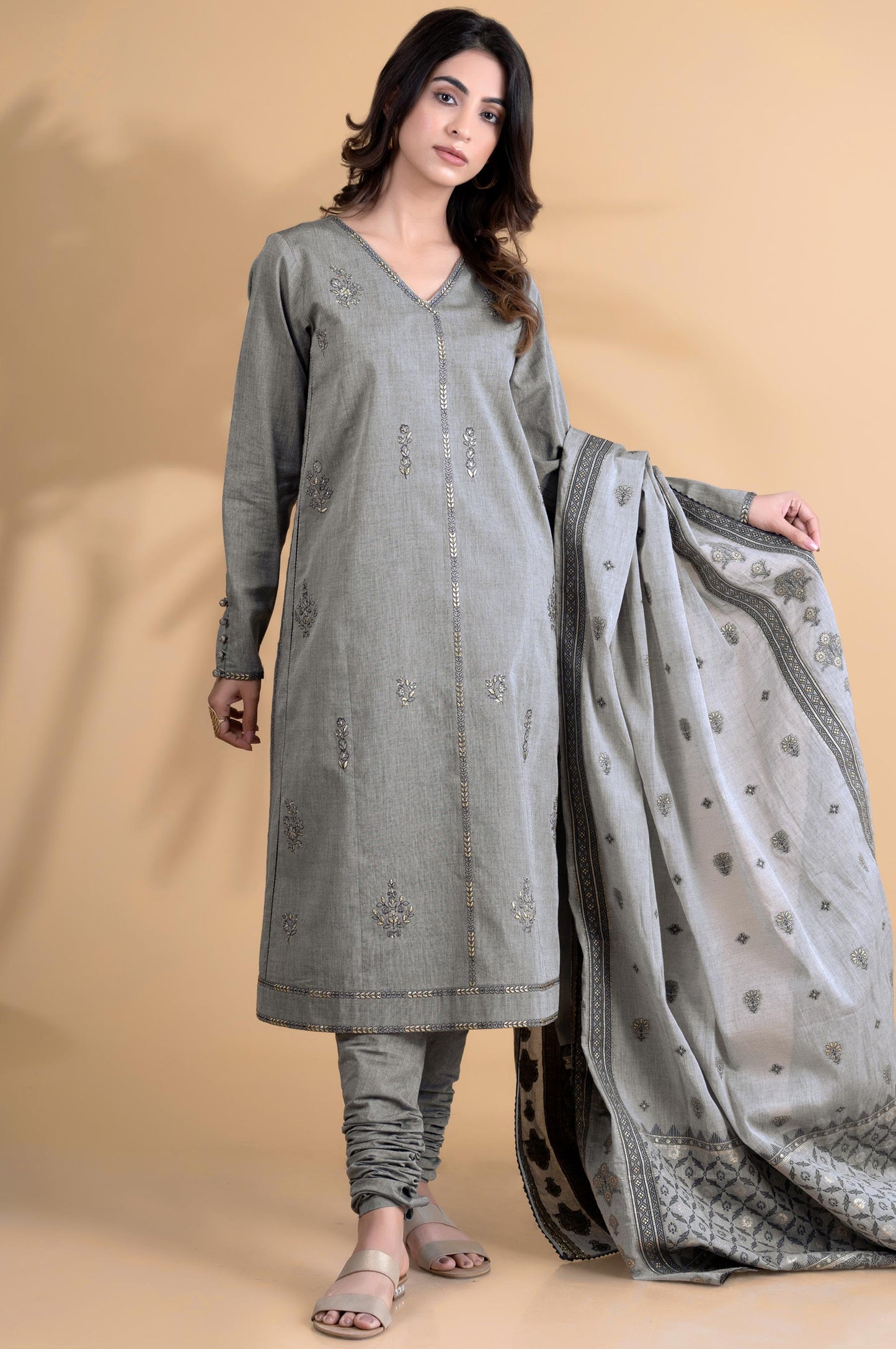 Unstitched 3 Piece Embroidered Yarn Dyed Jacquard Suit