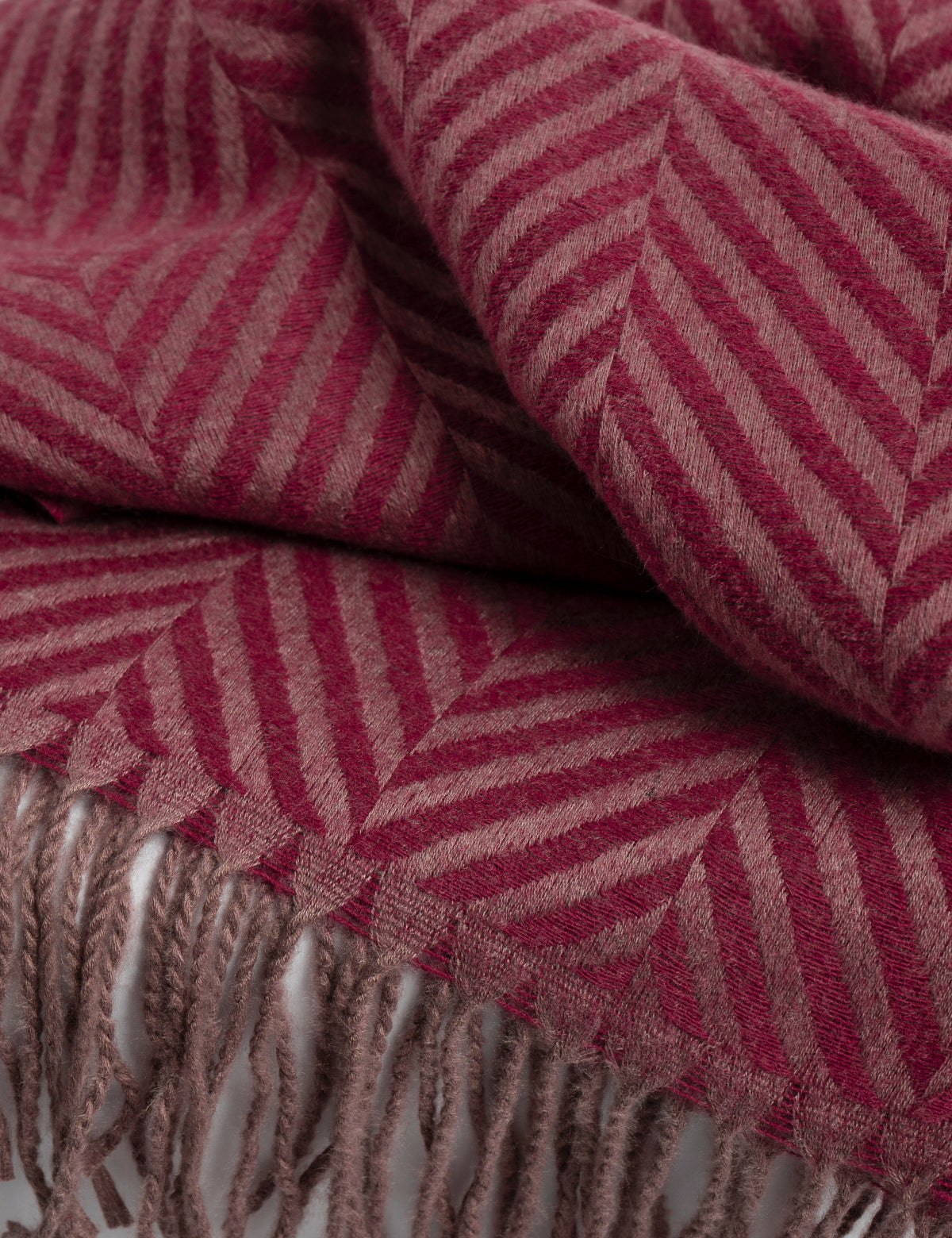 Zigzag Woolen Cashmere Stoles - Maroon