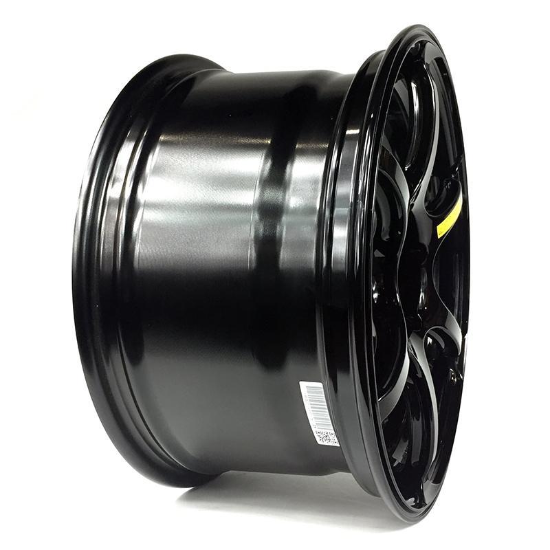 Advan Racing RGIII 17x9" +35 5x114.3 Wheel in Racing Gloss Black