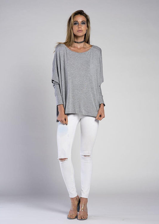 APPLE LONG SLEEVE SCOOP top