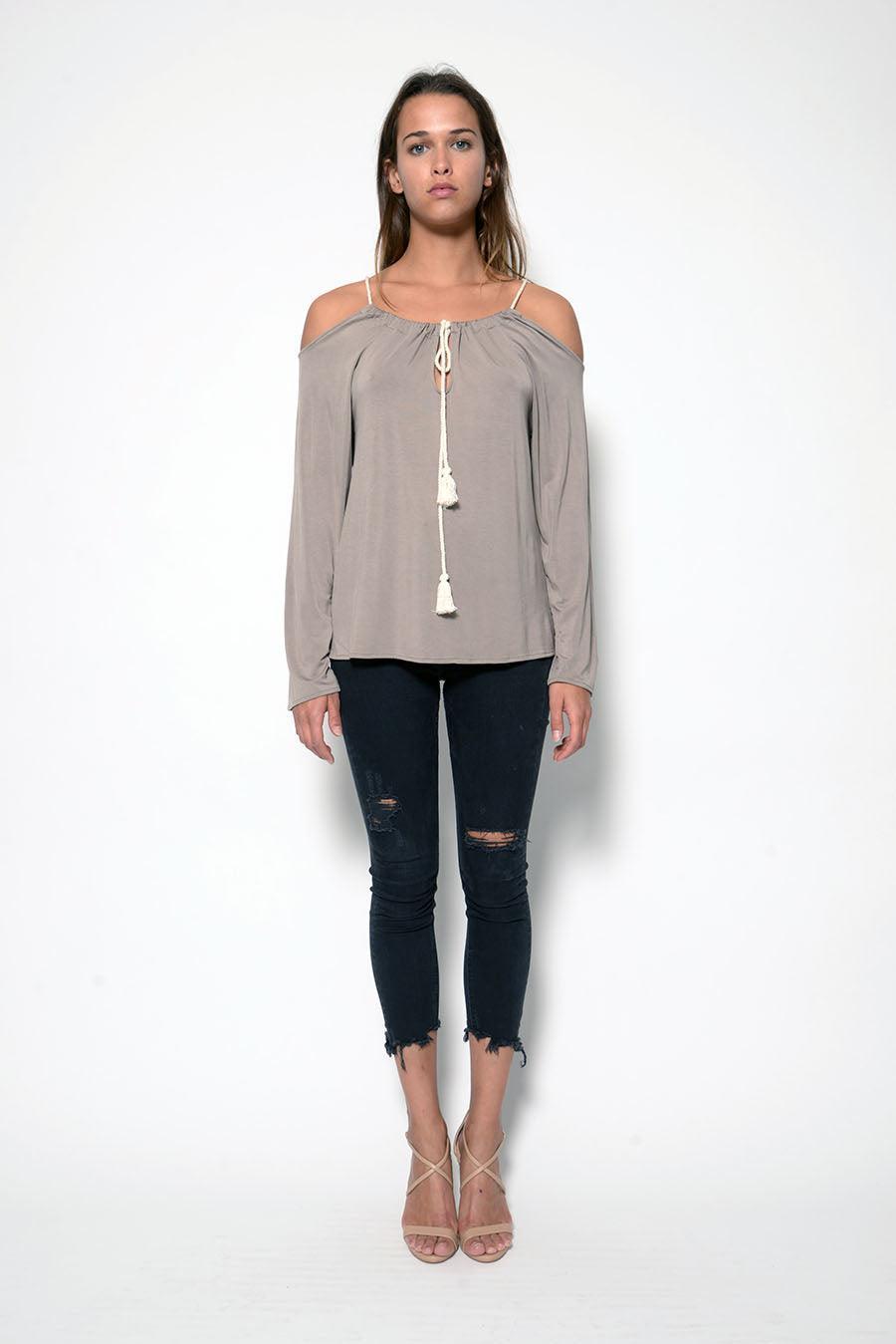 ASHLEY TOP W/ TASSELS