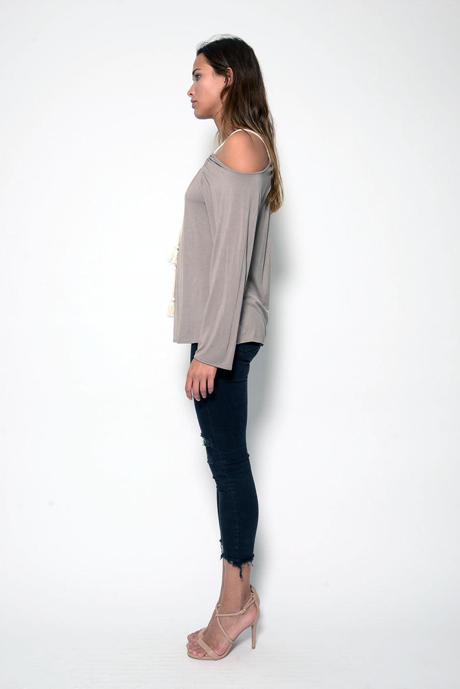 ASHLEY TOP W/ TASSELS