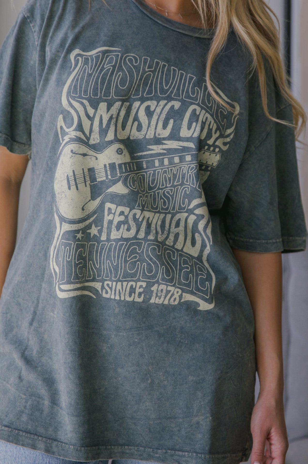 Nashville Graphic Tee